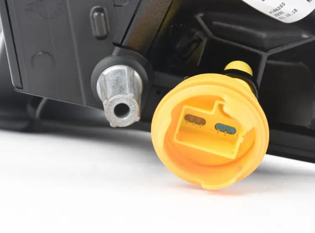 NEW BMW 5 F10 FRONT LEFT DOOR WING MIRROR 51167350687 7350687 ORIGINAL