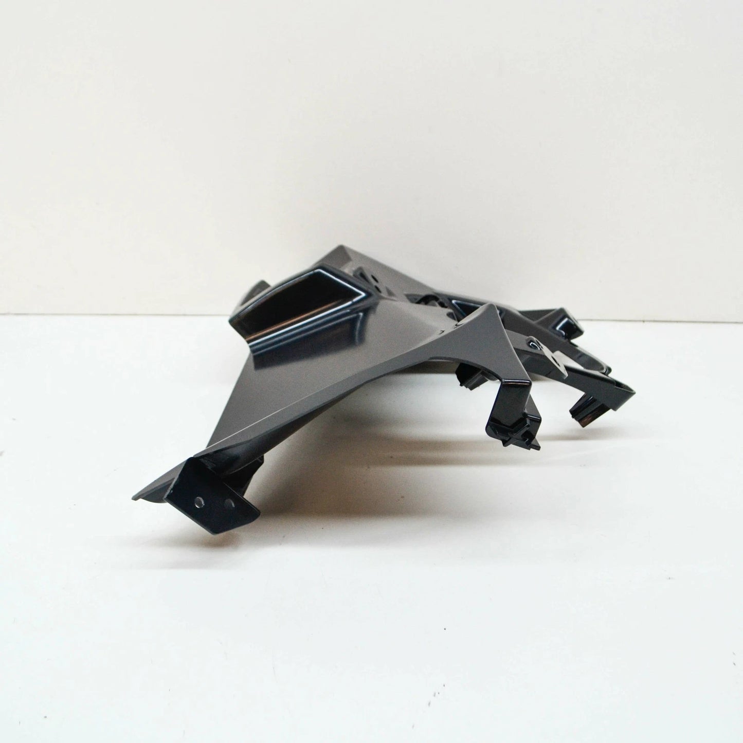 NEW BMW 3 GT F34 LEFT FOG LIGHT BRACKET 51118057189 8057189 2016