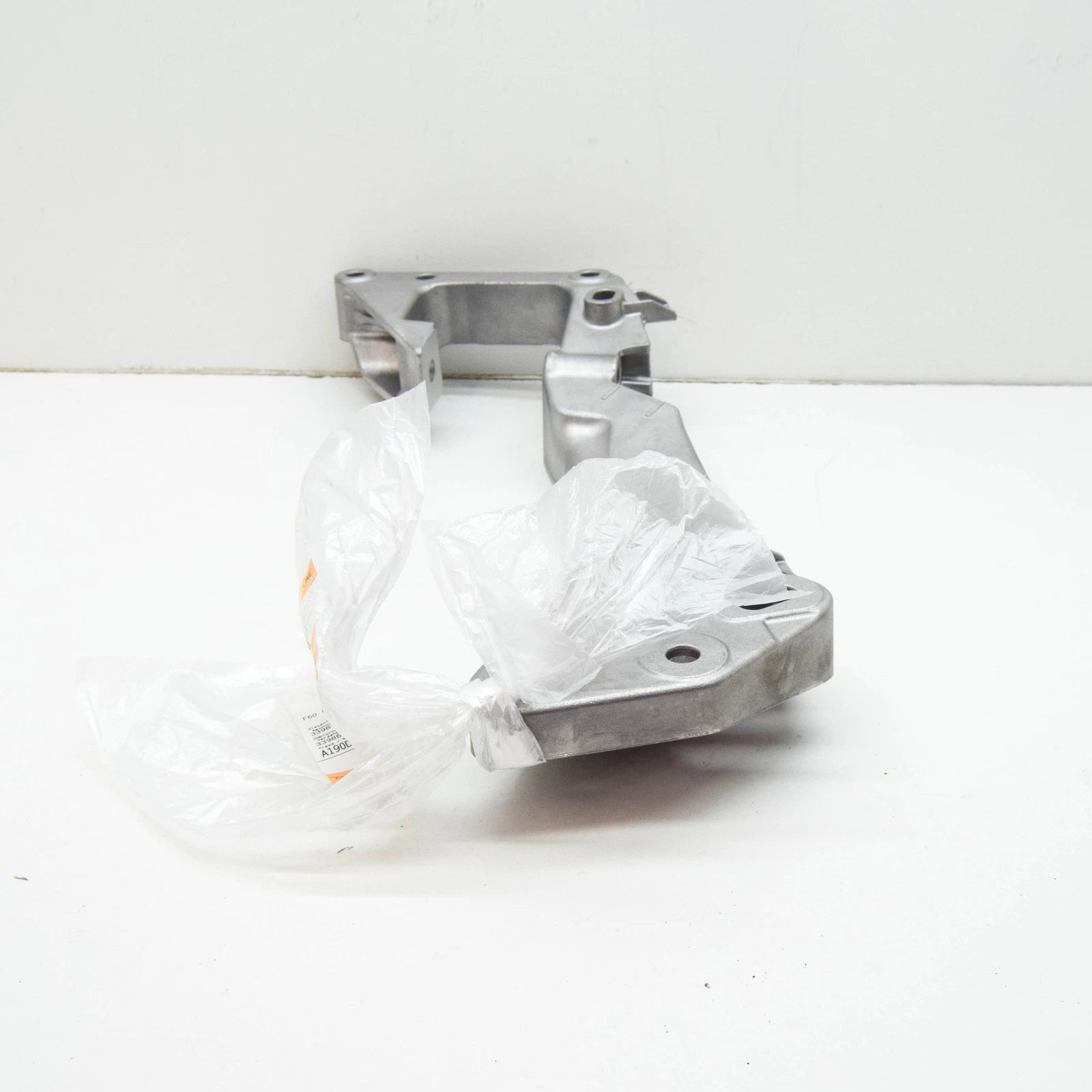 NEW BMW 1 F20 GEARBOX SUPPORT 22116769281 ORIGINAL