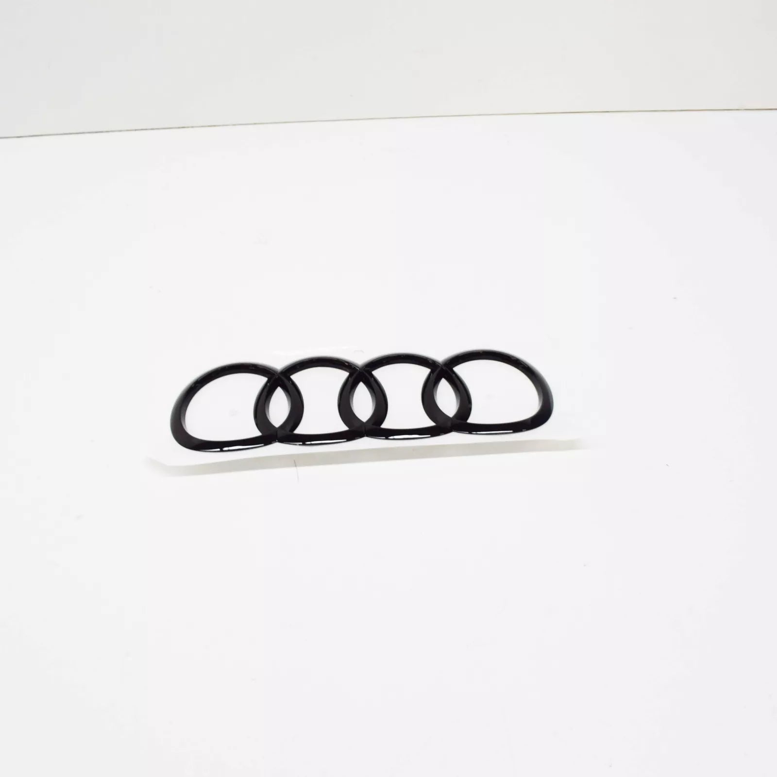 NEW AUDI A5 SPORTBACK 8W6 REAR EMBLEM BADGE 8W8853742AT94