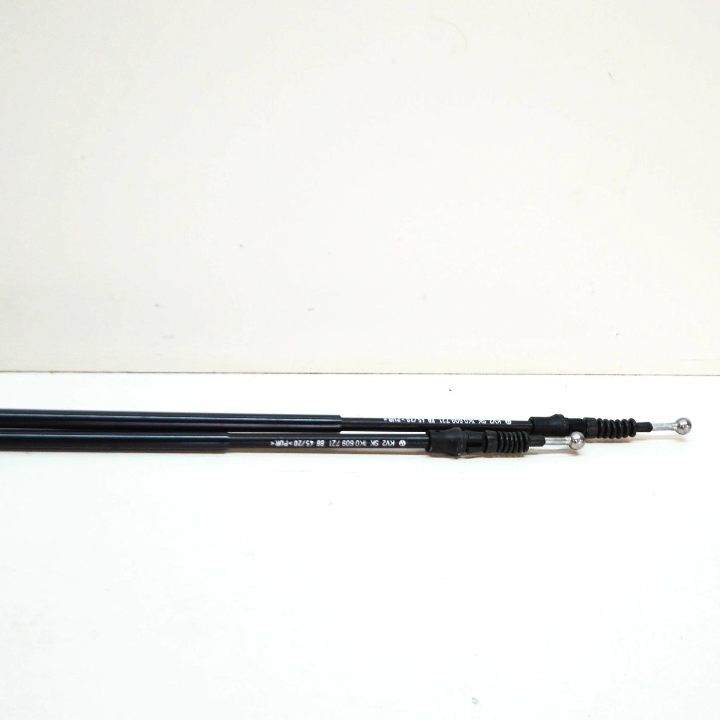 NEW AUDI A3 8P REAR PARKING BRAKE CABLE 1K0609721BB ORIGINAL