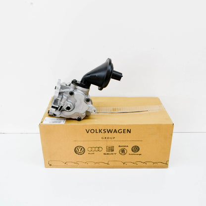 NEW AUDI A4 B8 OIL PUMP WITH INTEGRATED VACUUM PUMP 059115103BF ORIGINAL