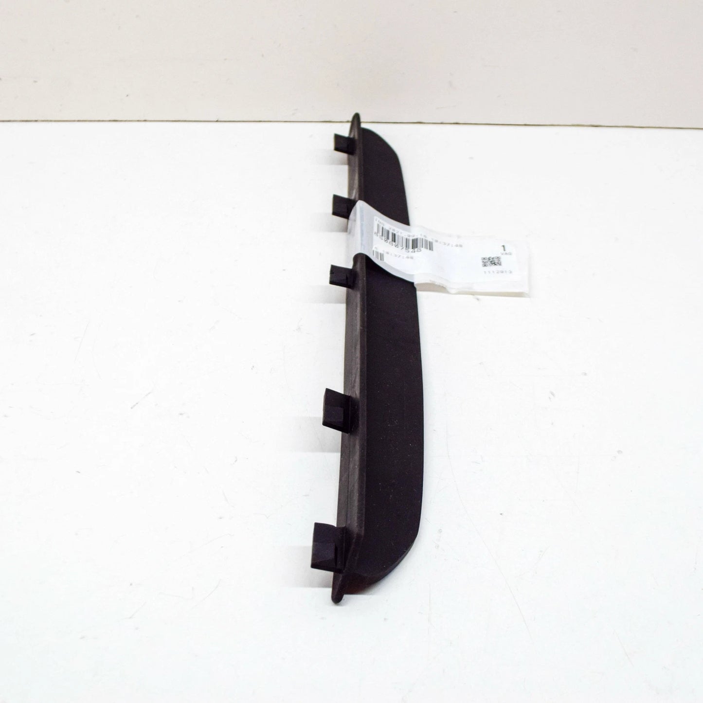 NEW AUDI TT RS FV 8S FRONT RIGHT WHEEL SPOILER 8S0807548