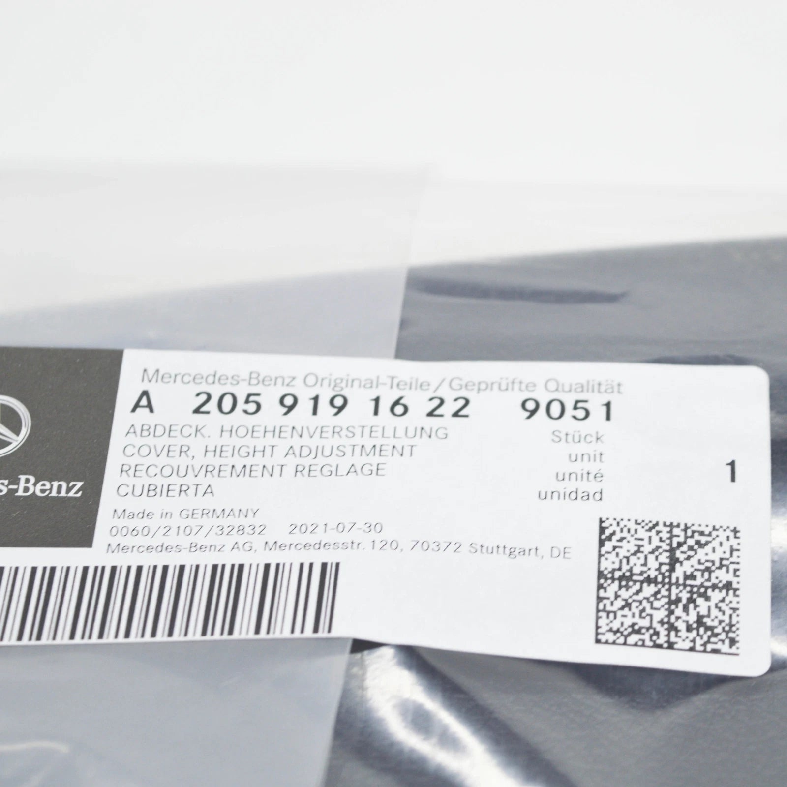 NEW MERCEDES-BENZ C W205 FRONT RIGHT SEAT COVER TRIM A20591916229051