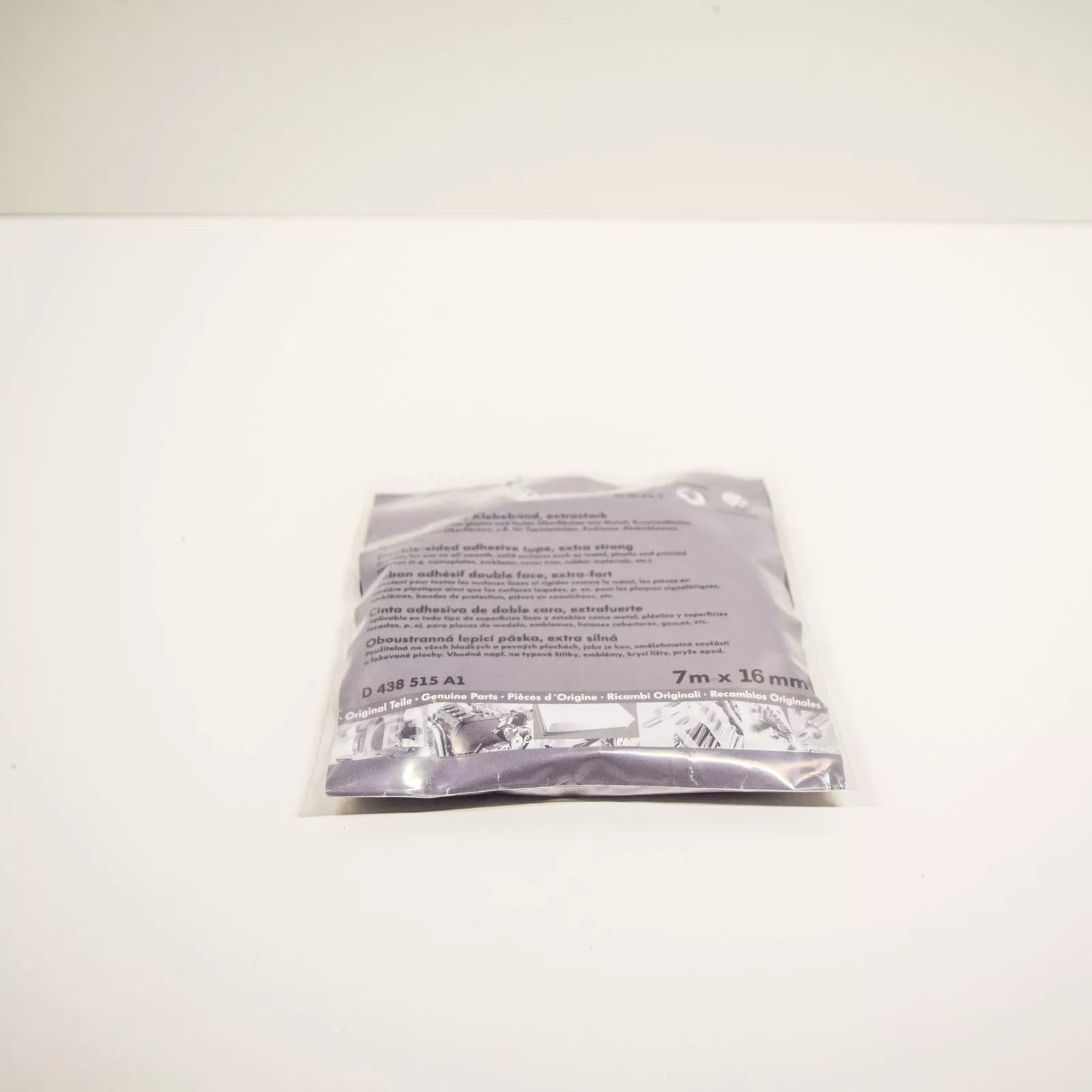 NEW AUDI A4 B7 EXTERIOR REAR COVER TAPE D438P11M4 ORIGINAL