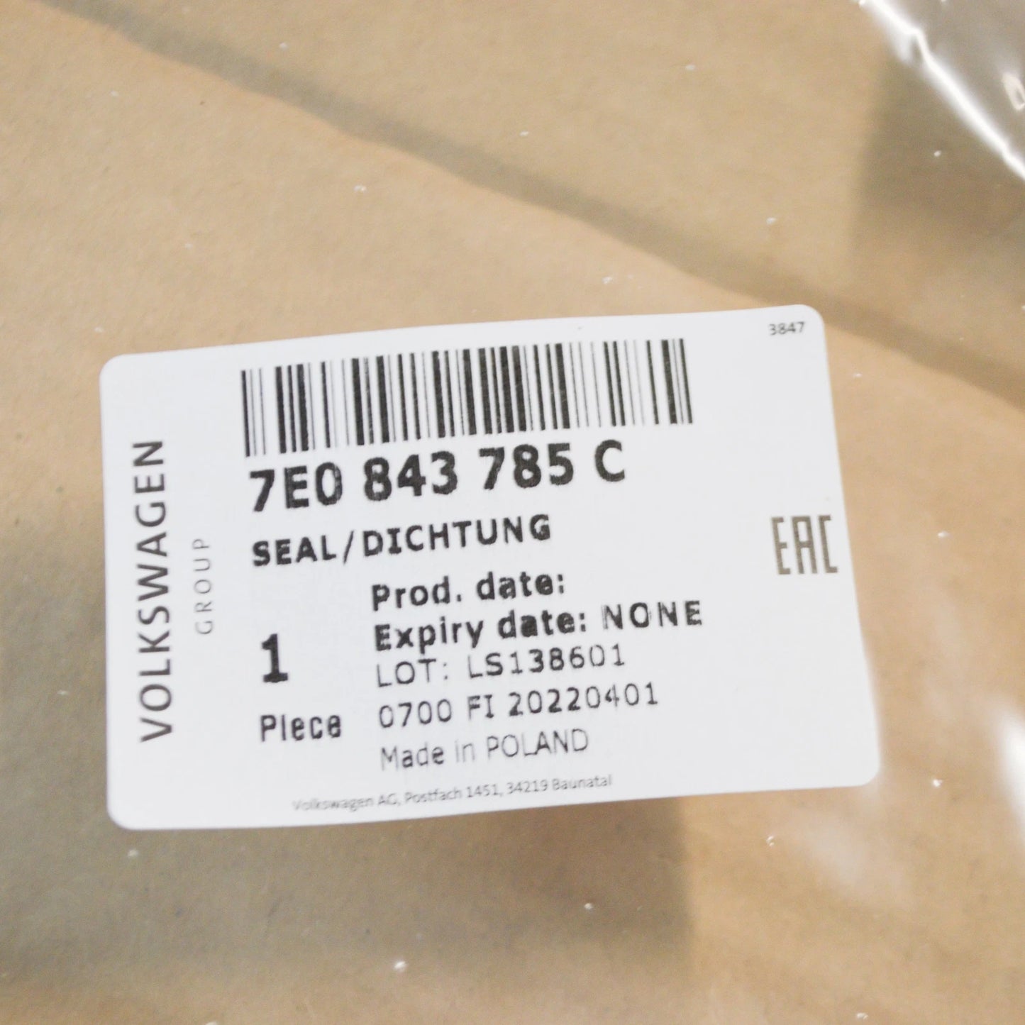 NEW VW TRANSPORTER T5 LEFT SLIDING DOOR SEAL 7E0843785C ORIGINAL