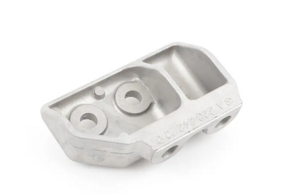 NEW MERCEDES-BENZ S W220 REAR LEFT ENGINE SUSPENSION MOUNT A2202421001 ORIGINAL