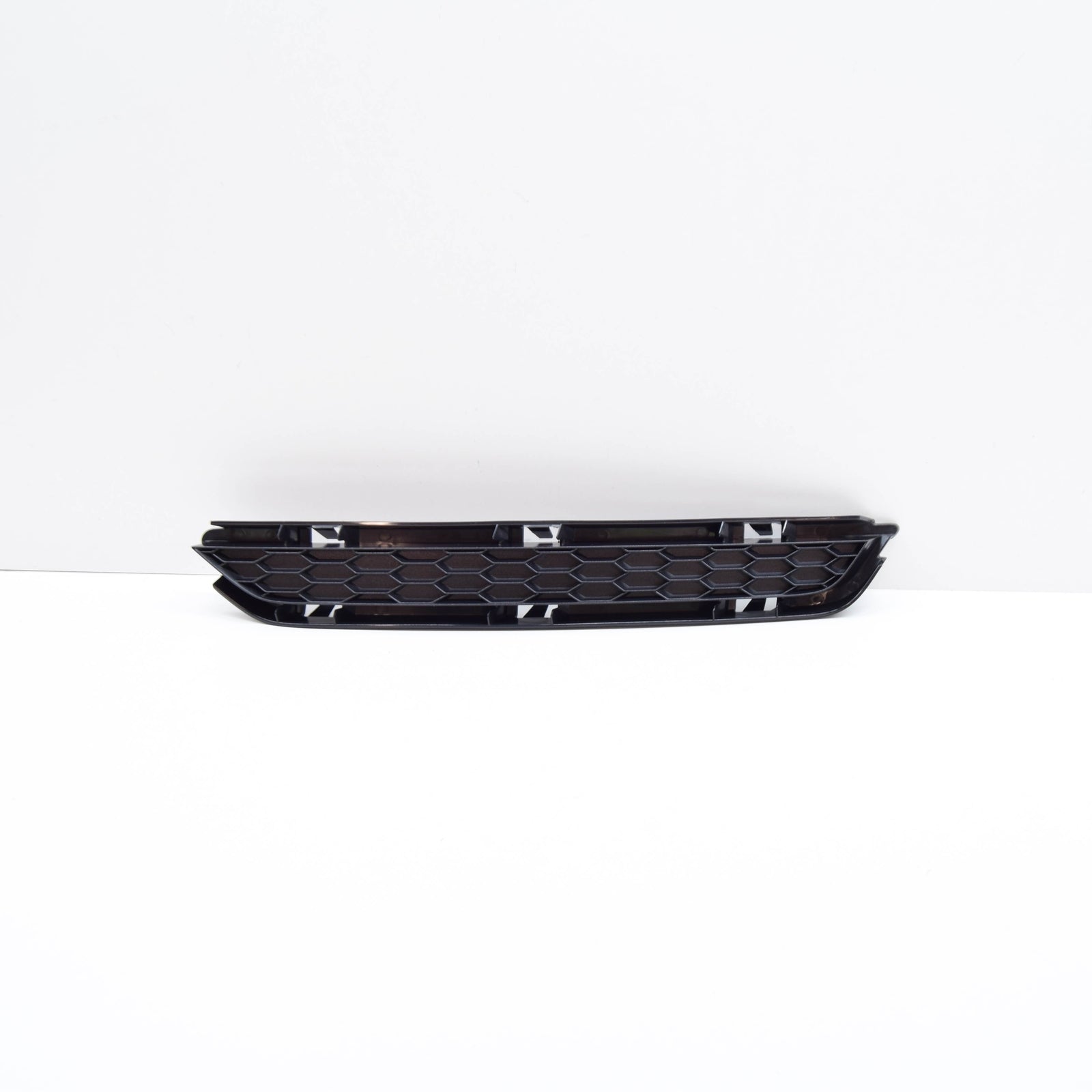NEW AUDI A4 AVANT B9 FRONT LEFT BUMPER LOWER AIR GRILLE 8W0807679 ORIGINAL
