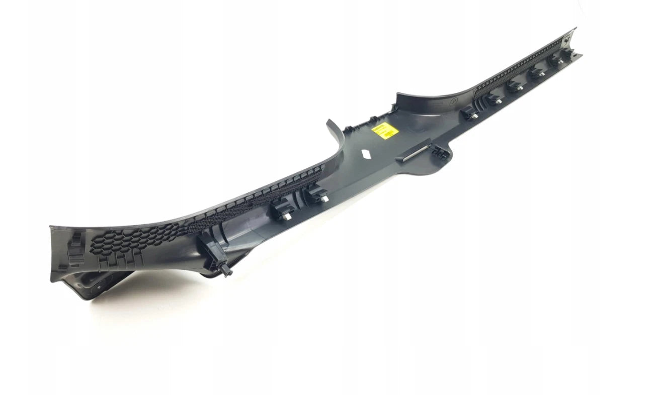 NEW VOLKSWAGEN PASSAT B8 RIGHT SIDE SILL TRIM STRIP 3G0853372L82V