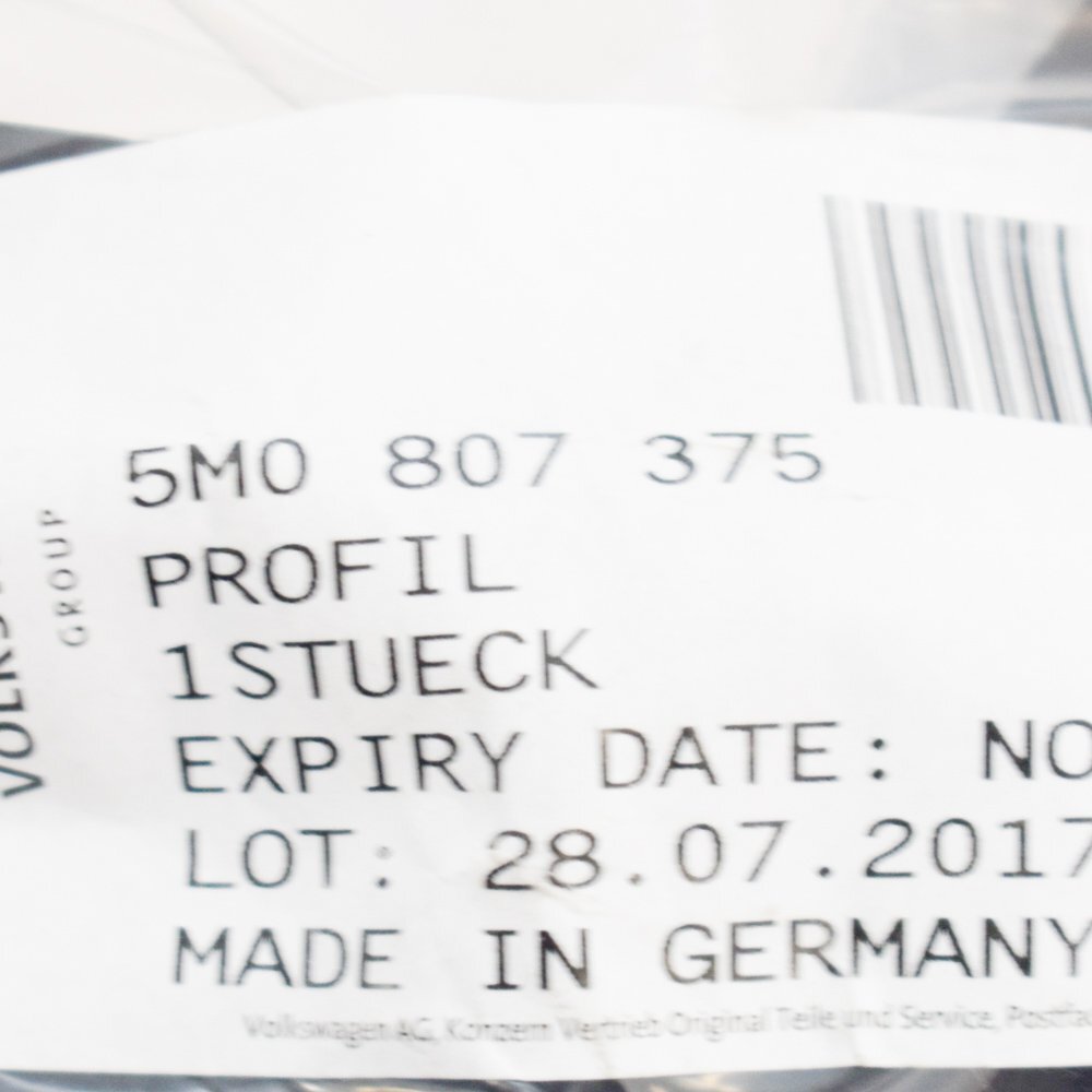 new volkswagen golf plus rear bumper left side bracket 5m0807375 original