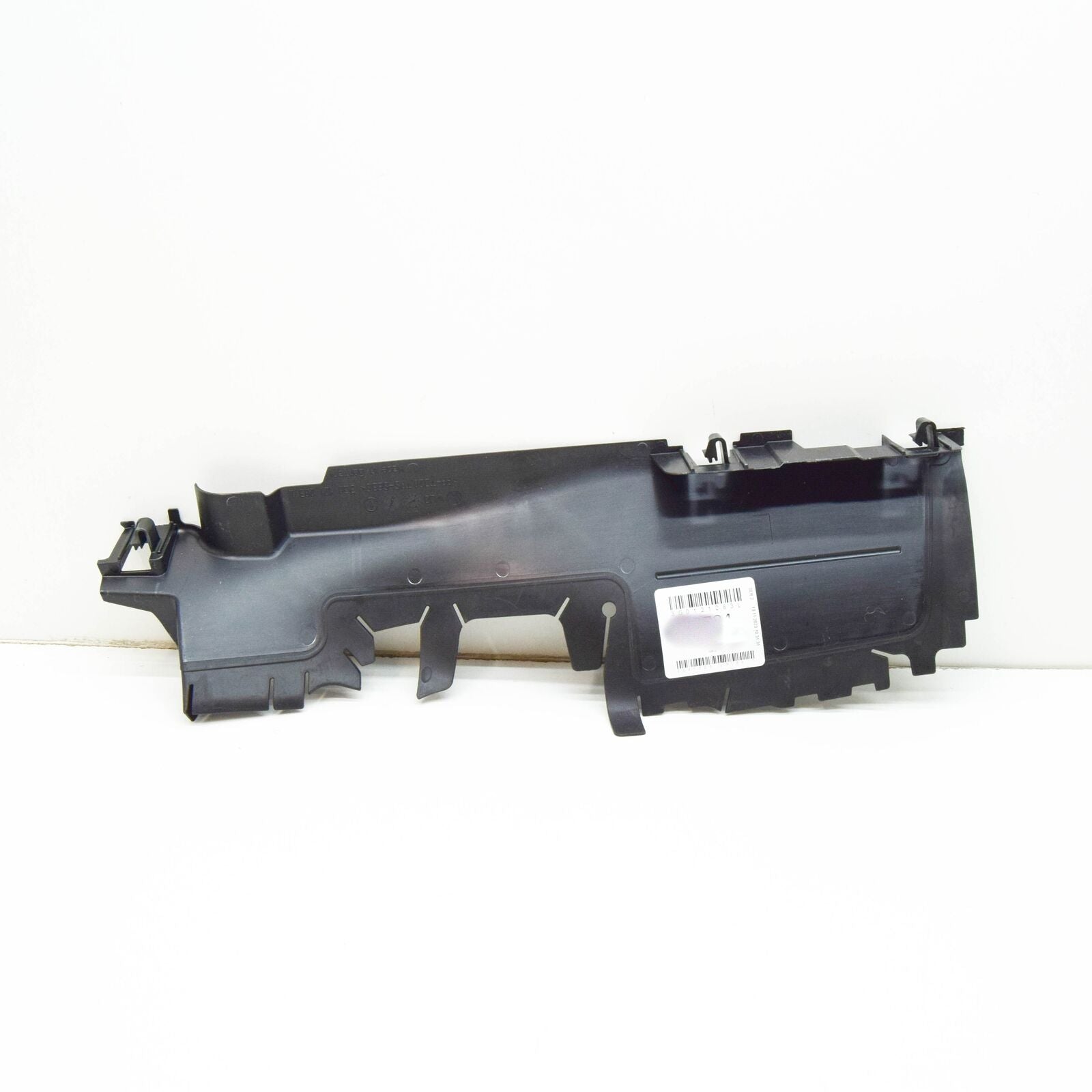 NEW VOLKSWAGEN PASSAT B8 3G2 RADIATOR LEFT AIR GUIDE 3G0121283L ORIGINAL