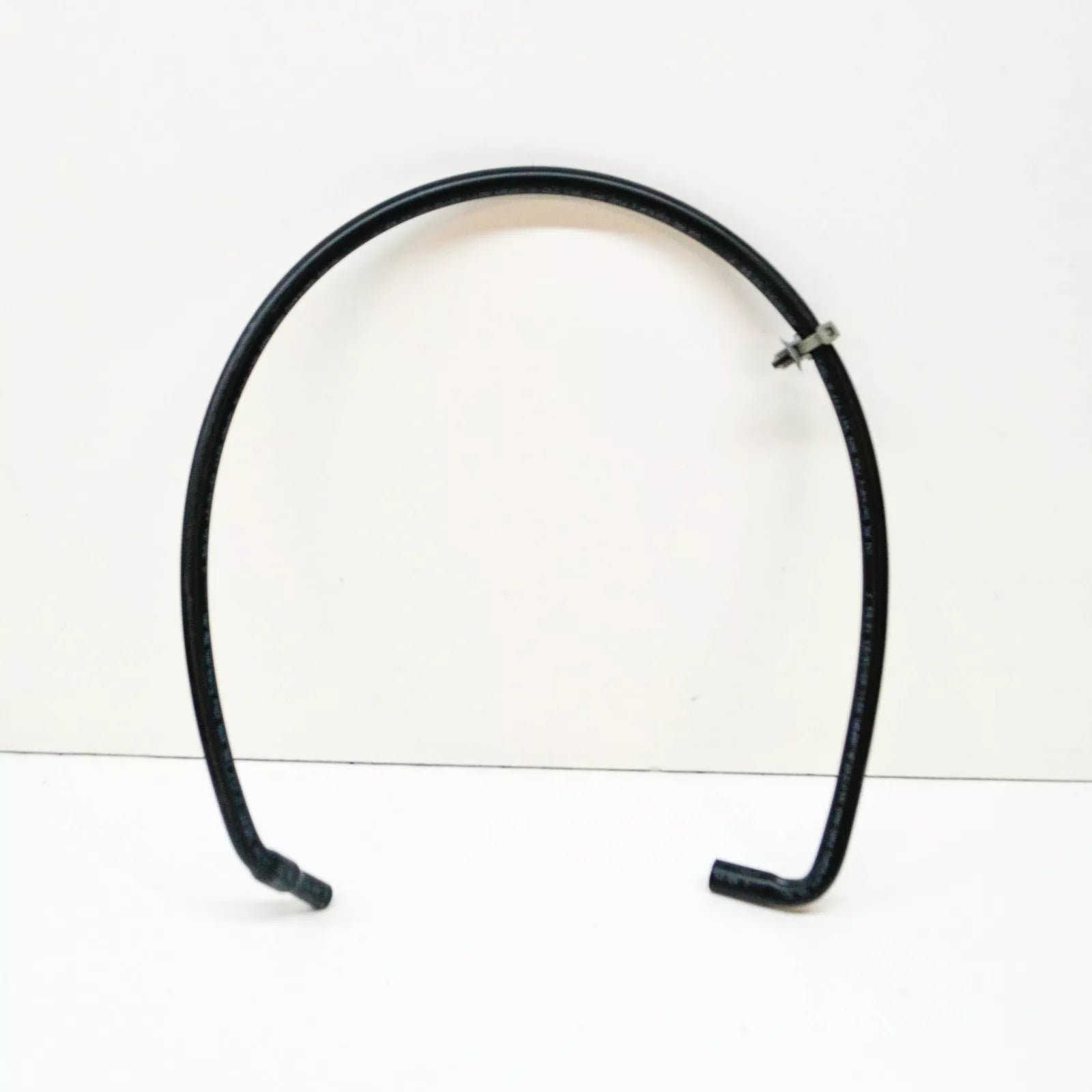 NEW AUDI A4 B9 FRONT LED HEADLIGHT DRAIN VENT HOSE 8W0941717A ORIGINAL