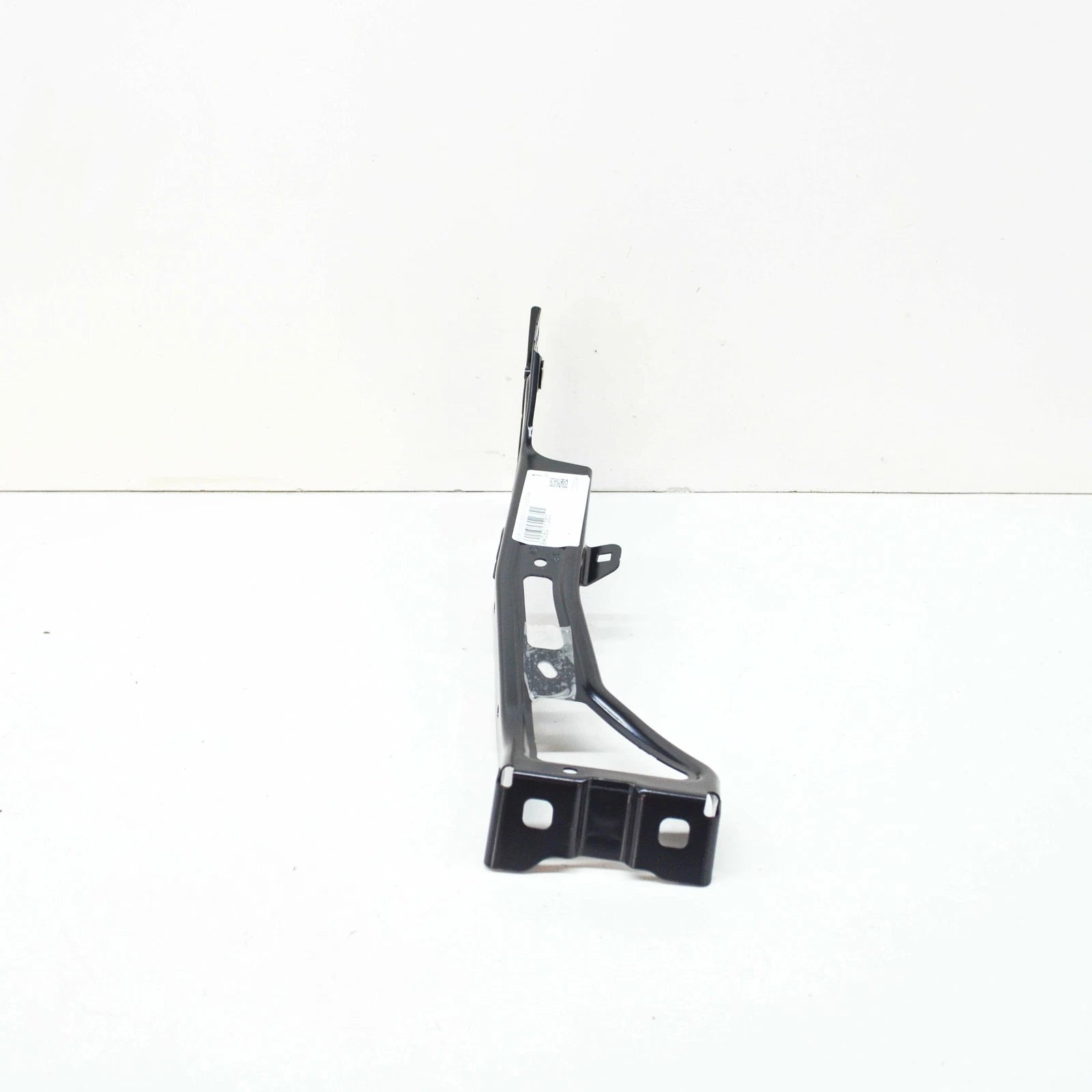 NEW AUDI A4 B9 FRONT LEFT FENDER BRACKET 8W0821135C