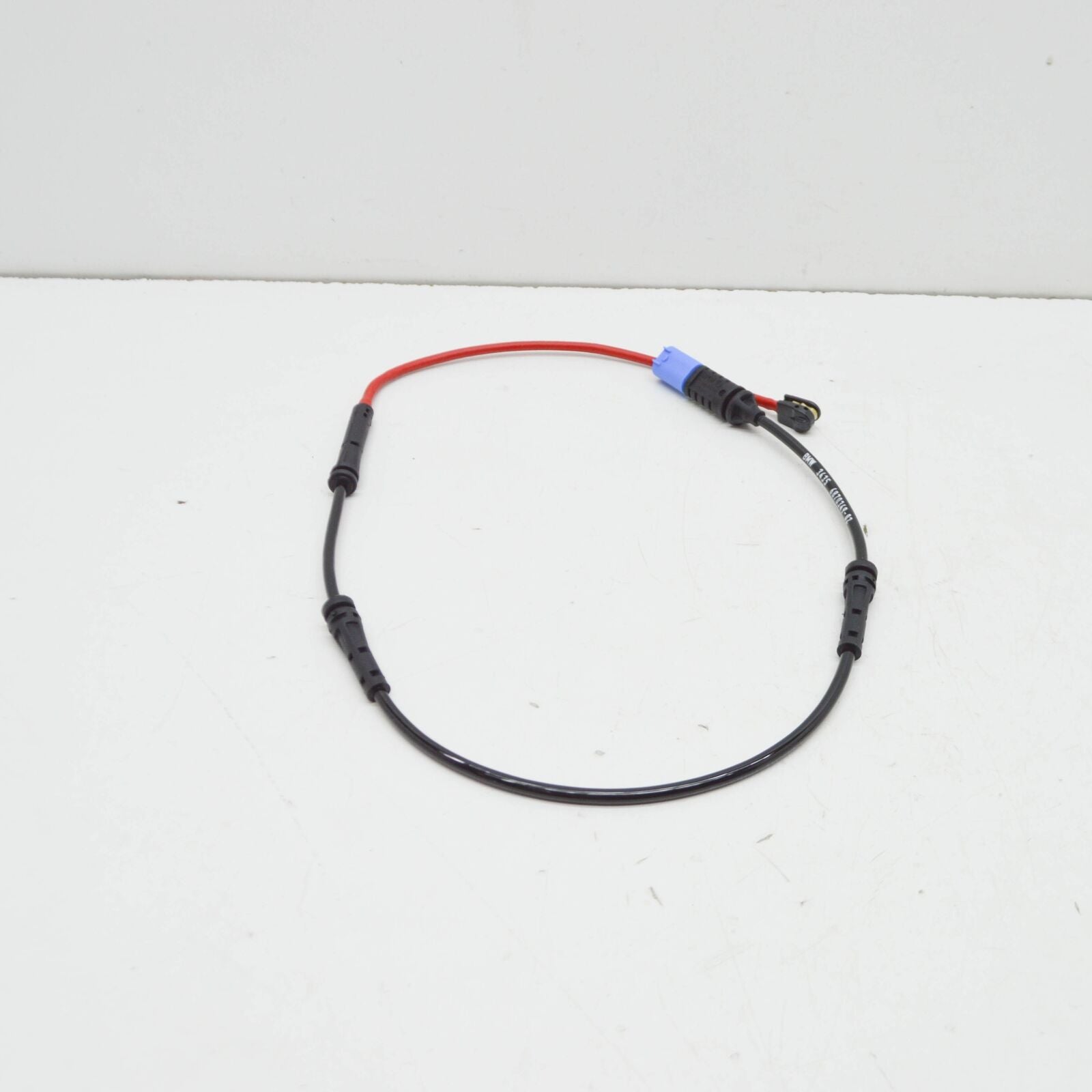 new bmw 3 g20, g28 front brake pad wear sensor 34356870349 6870349 original