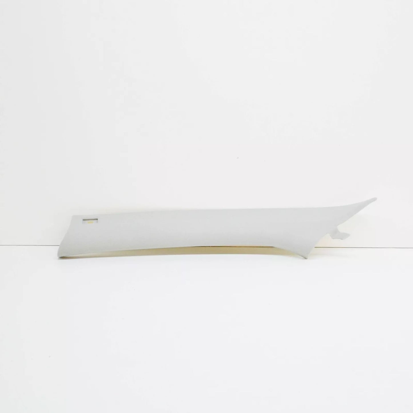 NEW BMW 5 E39 LEFT INTERIOR A-PILLAR TRIM 8235005 51438235005 ORIGINAL