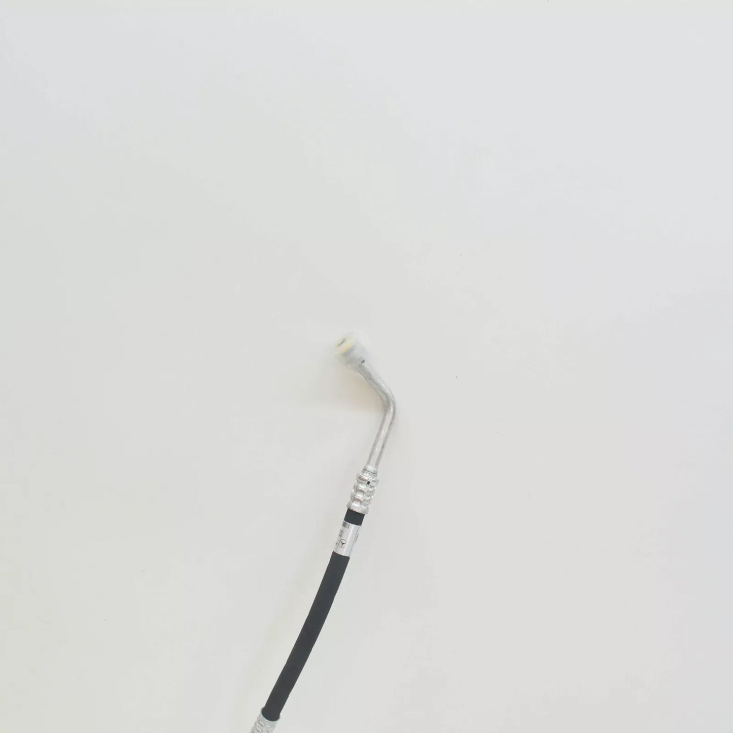 NEW MERCEDES-BENZ C W203 REFRIGERANT LINE LHD A2038302715 ORIGINAL