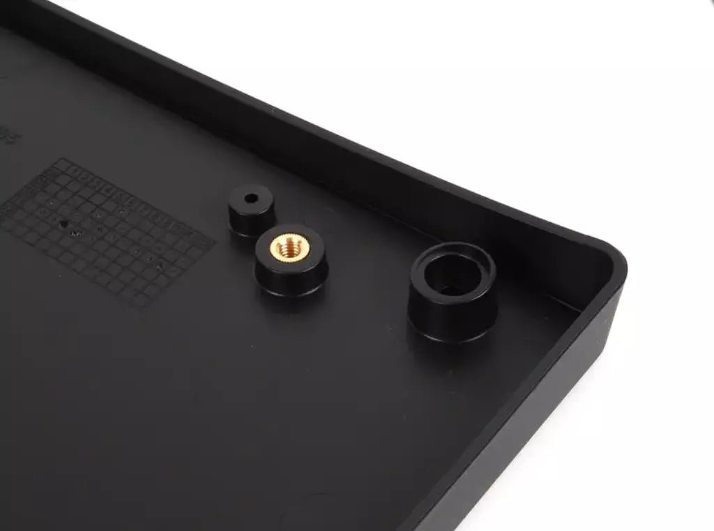 NEW BMW 3 E90 NUMBER HOLDER 51117143749 7143749 ORIGINAL