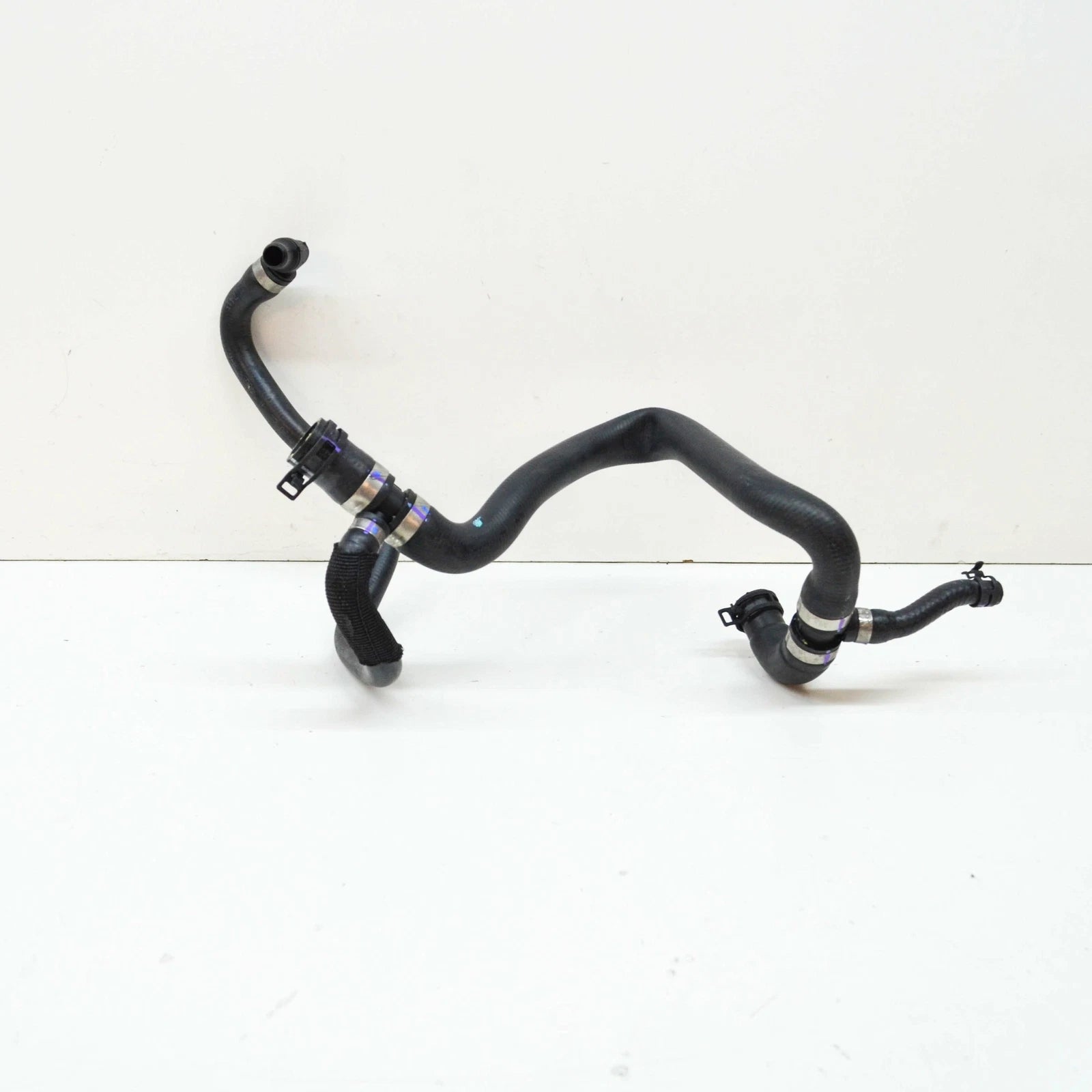 NEW MERCEDES-BENZ GLE W166 EXPANSION RESERVOIR CIRCUIT PIPE A1668301300 ORIGINAL