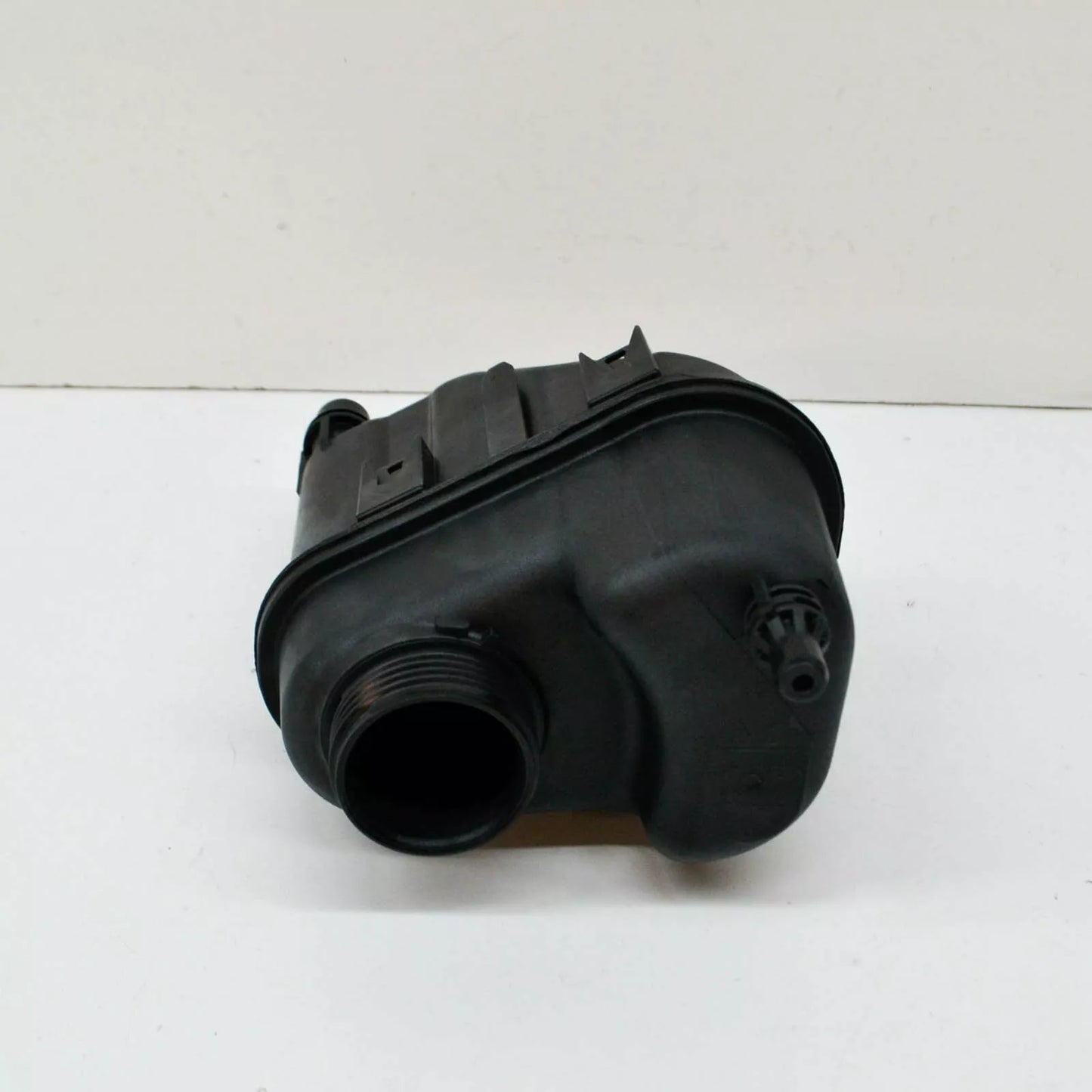 NEW BMW 1 F21 F20 LCI COOLANT EXPANSION TANK 17138617045 8617045 ORIGINAL