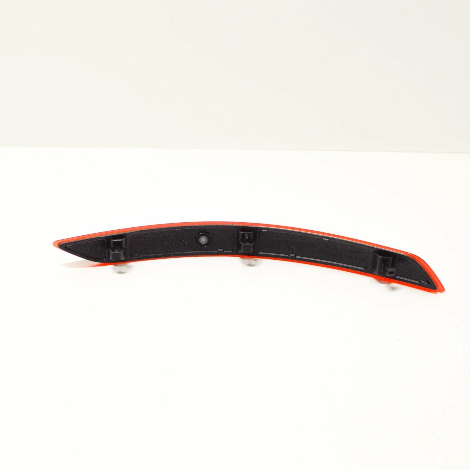 NEW AUDI A3 8V REAR BUMPER REFLECTOR LEFT 8V5945105B