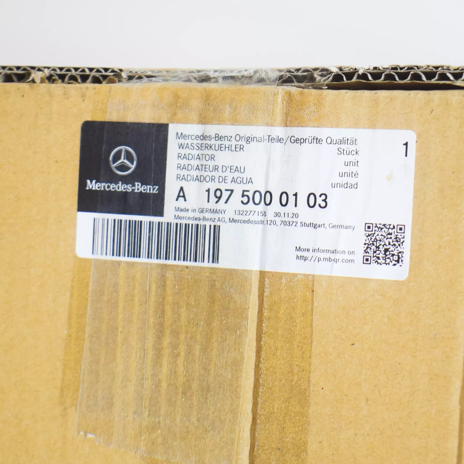 NEW MERCEDES-BENZ E W212 AMG WATER COOLER RADIATOR A1975000103