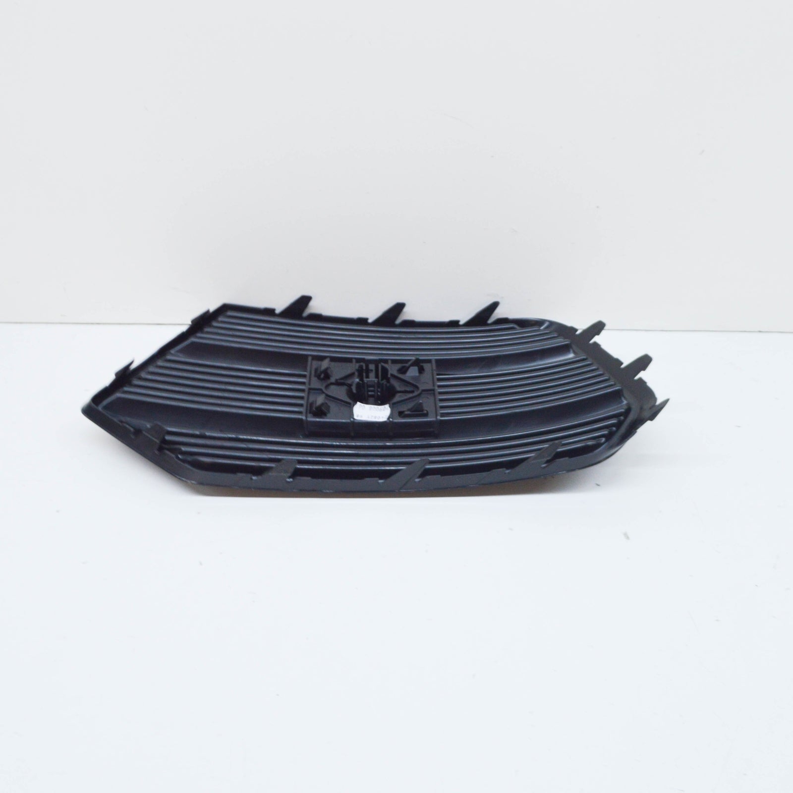 NEW AUDI Q3 8U FRONT RIGHT BUMPER GRILL 8U0807682Q4U8 ORIGINAL