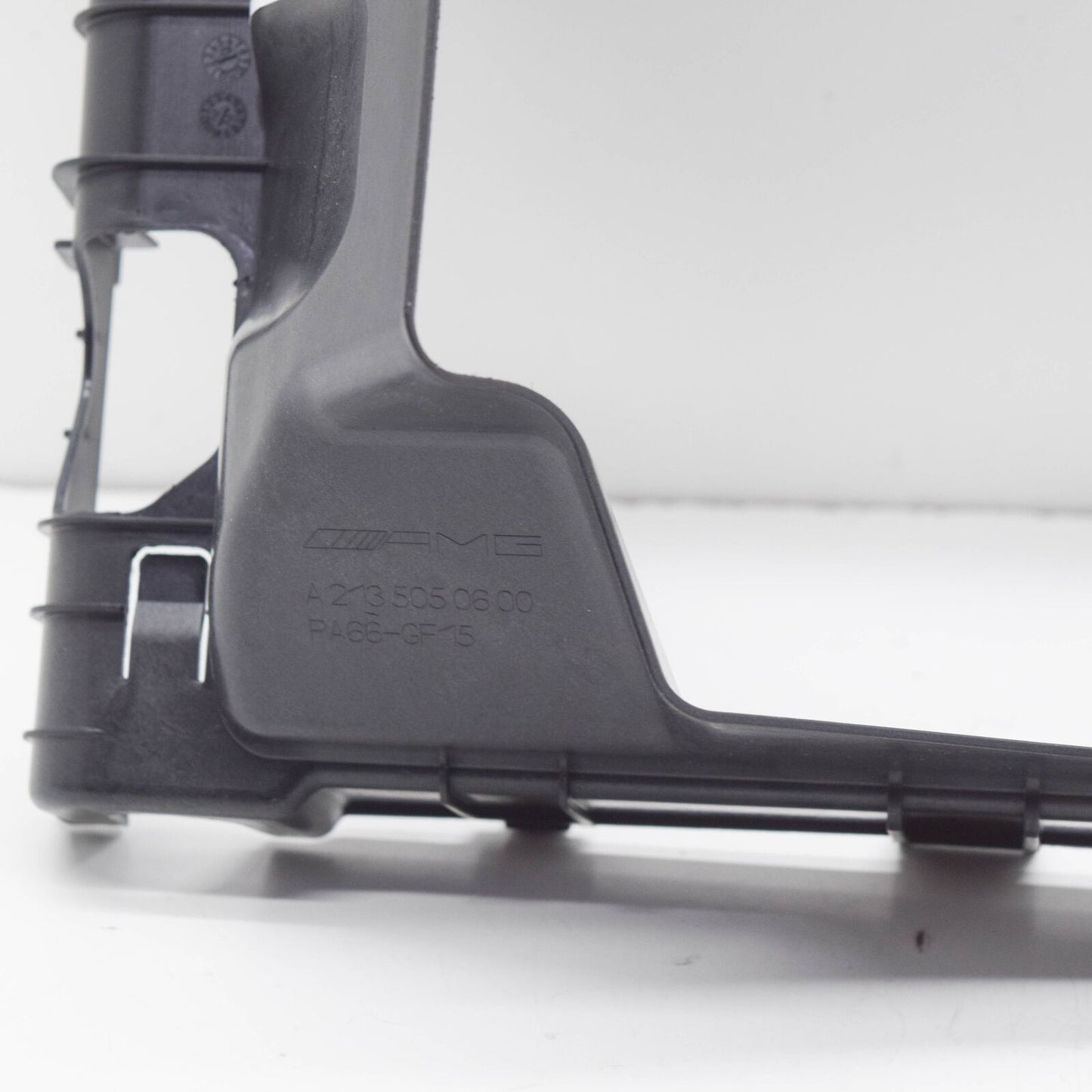 NEW MERCEDES-BENZ E W213 REAR RADIATOR AIR DUCT SEGMENT A2135050600 ORIGINAL