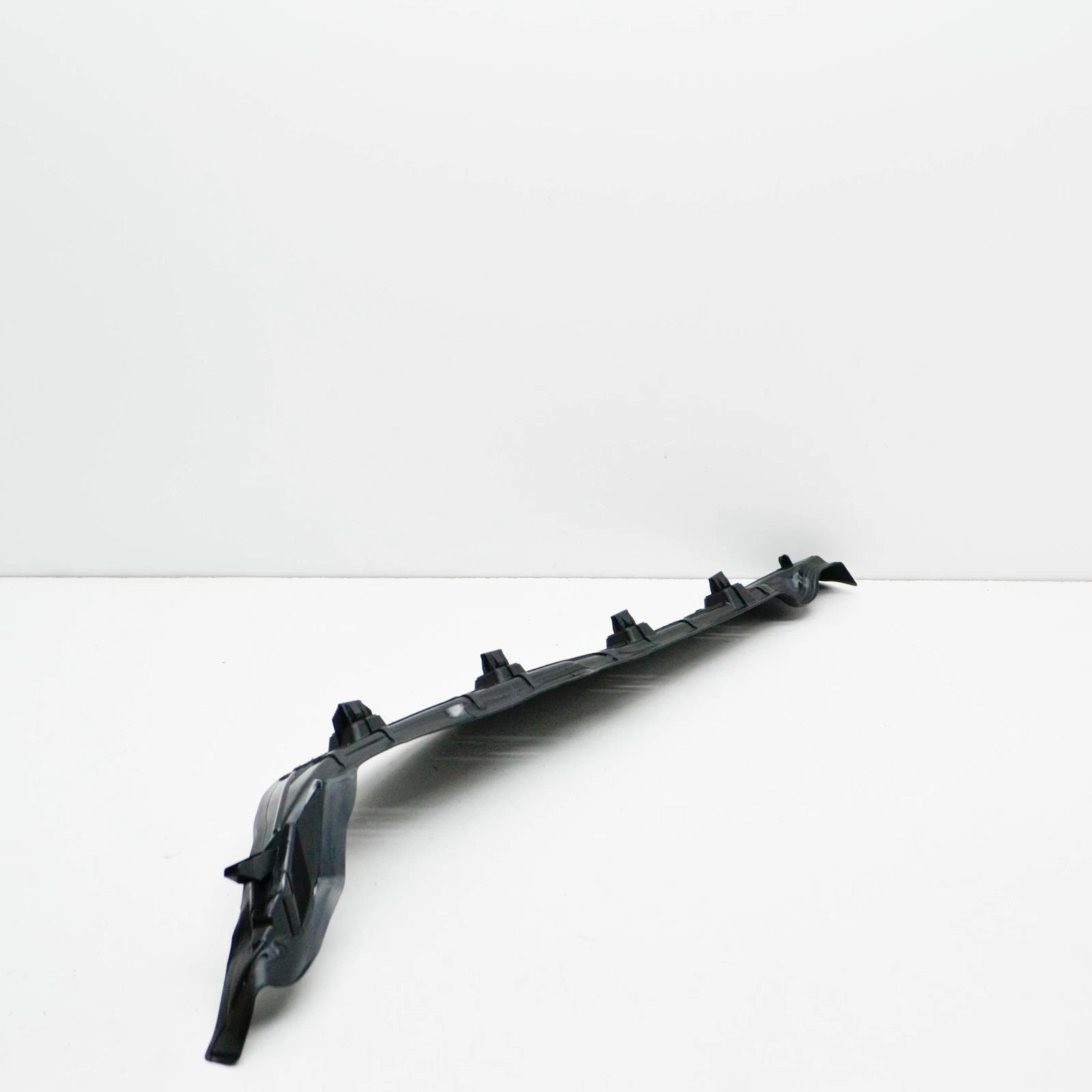 NEW BMW 3 G20 LEFT SIDE FRAME SEAL 51487433819 7433819 ORIGINAL