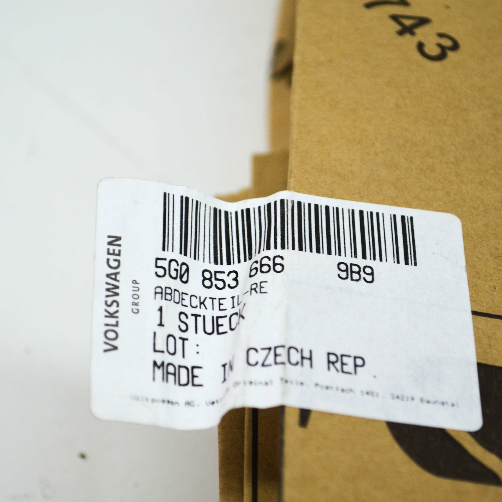 NEW VW GOLF MK7 FRONT BUMPER RIGHT VENT GRILLE 5G08536669B9 ORIGINAL