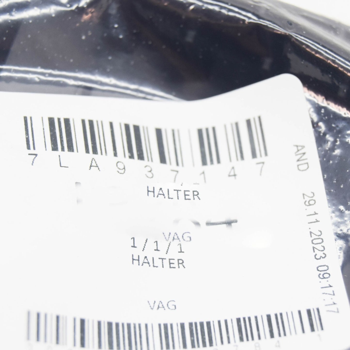 NEW VOLKSWAGEN MULTIVAN T7 LANE CHARGE ASSIST LEFT BRACKET 7LA937147 ORIGINAL