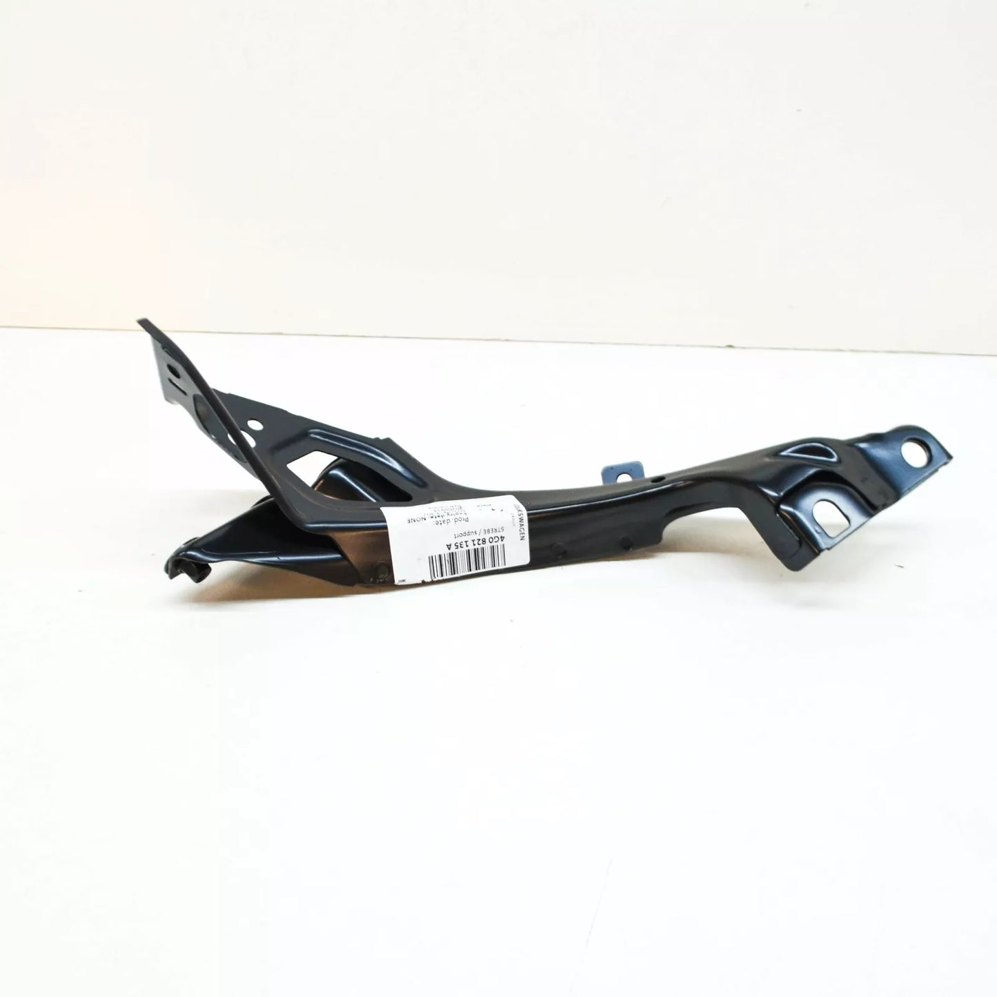 NEW AUDI A6 4G C7 FRONT FENDER WING LEFT SIDE BRACKET 4G0821135A