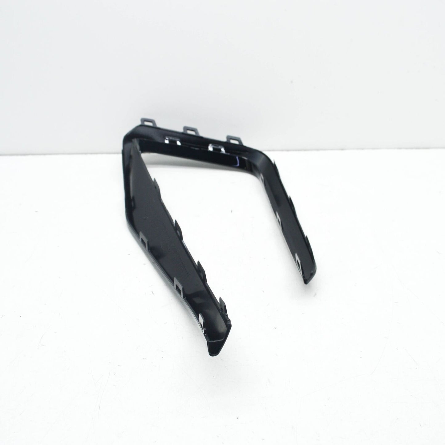 NEW VOLKSWAGEN POLO AW FRONT LEFT BUMPER TRIM 2G0853711041 ORIGINAL