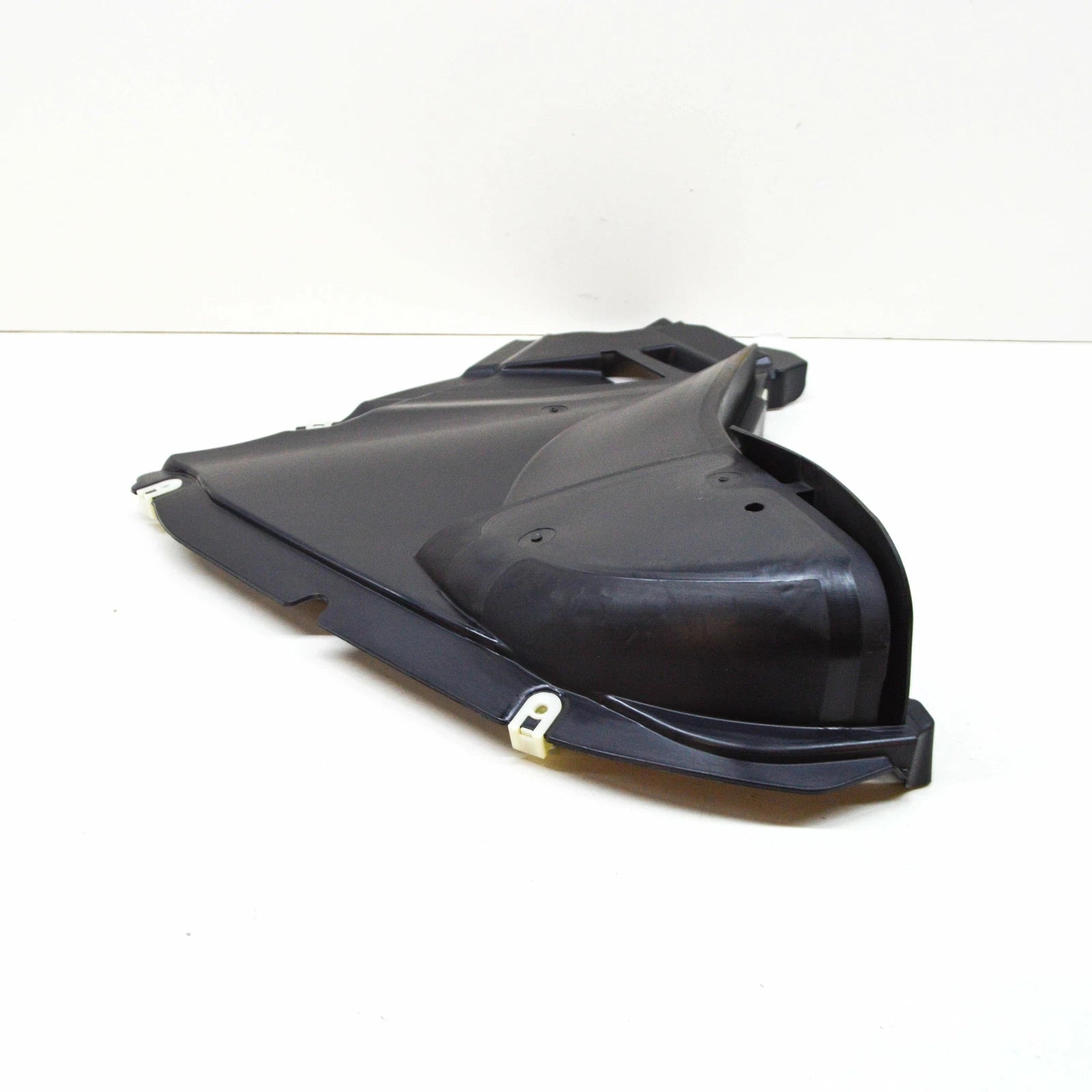 NEW BMW 6 GT G32 FRONT RIGHT BOTTOM WHEEL HOUSE EXTENSION 51757374732