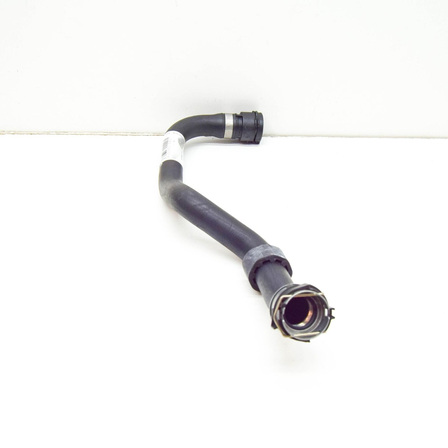 NEW MERCEDES-BENZ S W223 COOLANT HOSE PIPE A2235015501 ORIGINAL