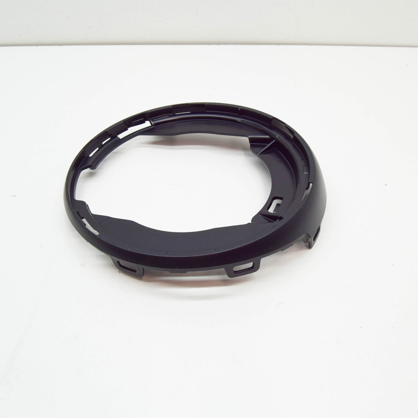 NEW MERCEDES-BENZ GLC X253 FRONT RADIATOR GRILLE EMBLEM RING A2538887900