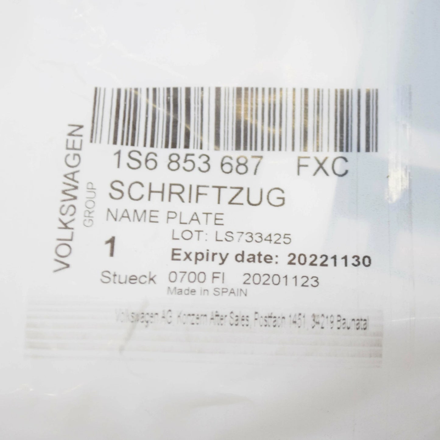 NEW VOLKSWAGEN UP REAR EMBLEM BADGE 1S6853687FXC