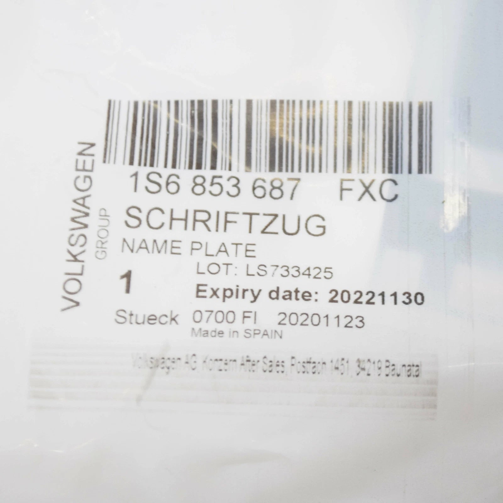 NEW VOLKSWAGEN UP REAR EMBLEM BADGE 1S6853687FXC