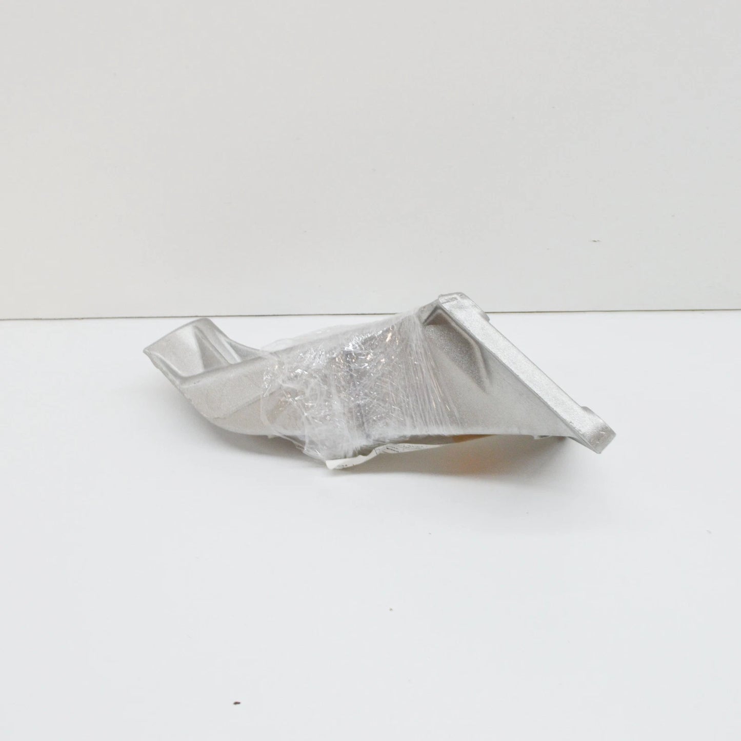 NEW BMW 3 E46 2.2I ENGINE MOUNT BRACKET LEFT 22111094697 ORIGINAL