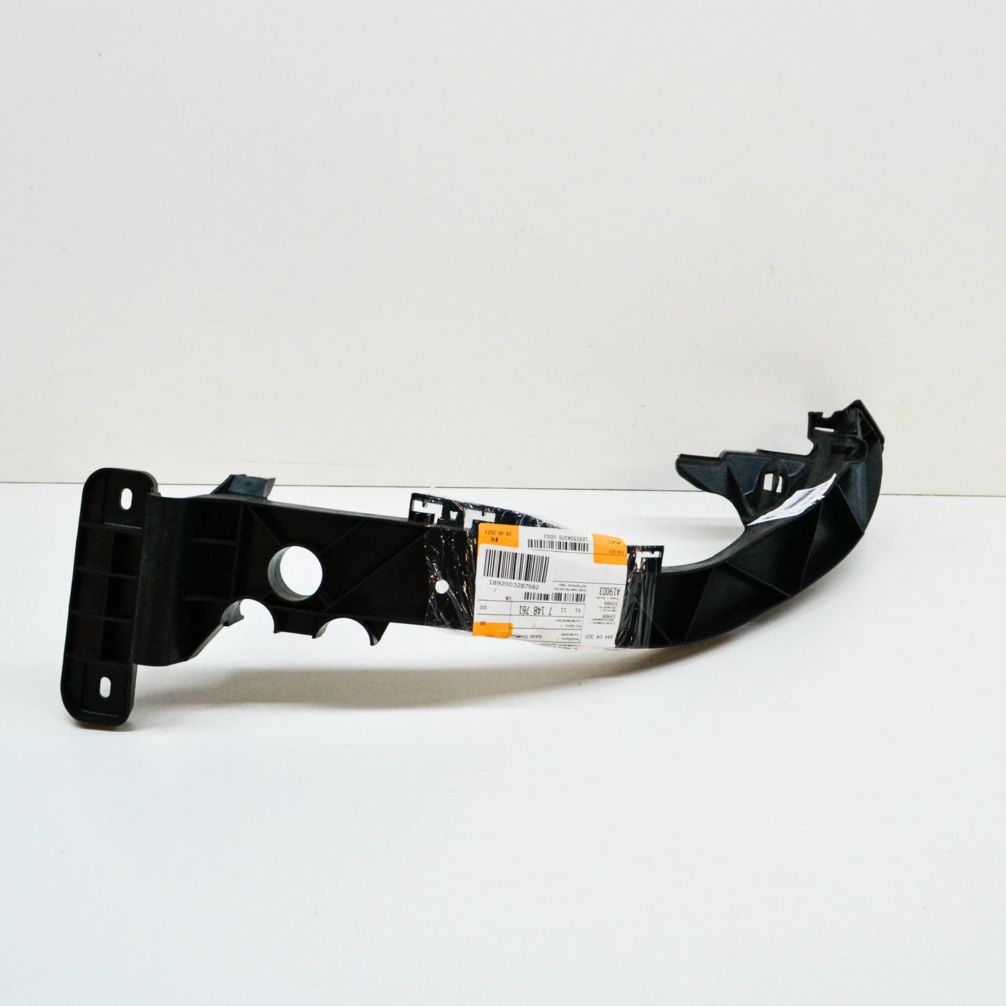 new bmw 1 e88 front left headlight bracket 51117148761 original