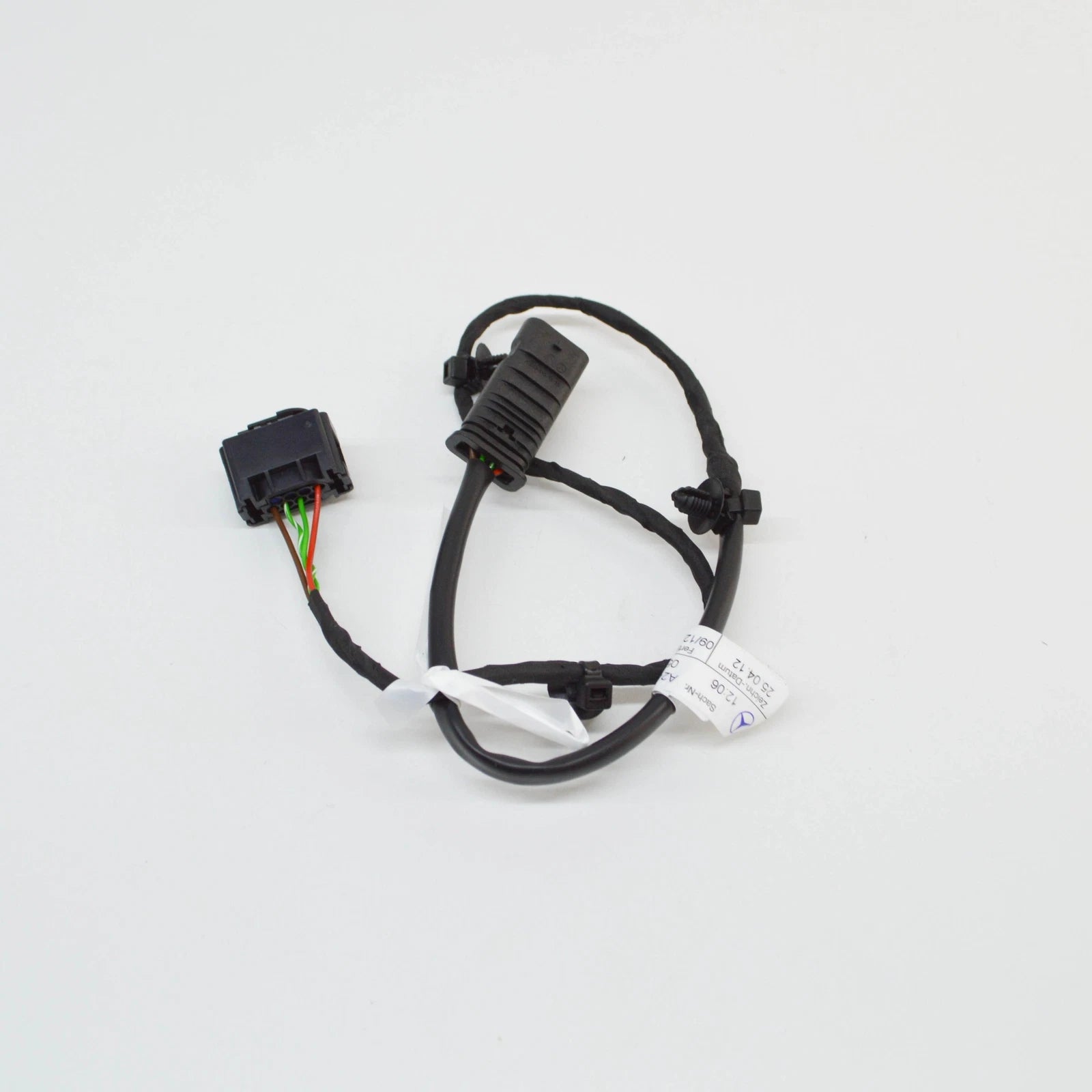 NEW MB GLA X156 FRONT RADAR SENOR ADAPTER WIRING HARNESS A2465408305 ORIGINAL