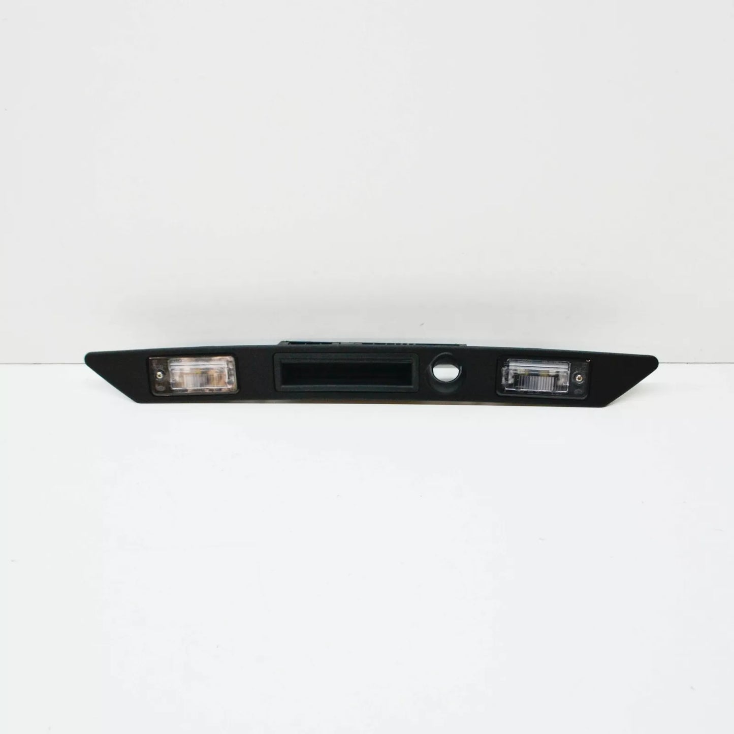 NEW AUDI A4 B7 TRUNK LID HANDLE TRIM MOLDING 8E0827574C3FZ 2007