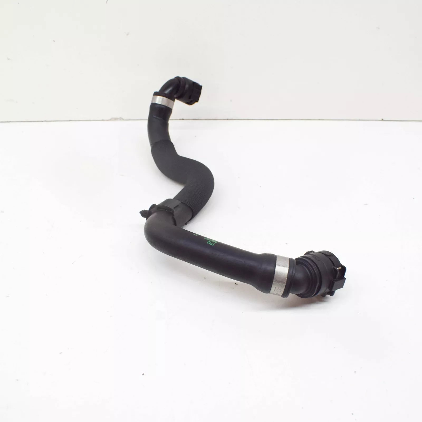 NEW BMW X5 G05 RIGHT SIDE WATER REMOTE RADIATOR HOSE 17129894789 ORIGINAL