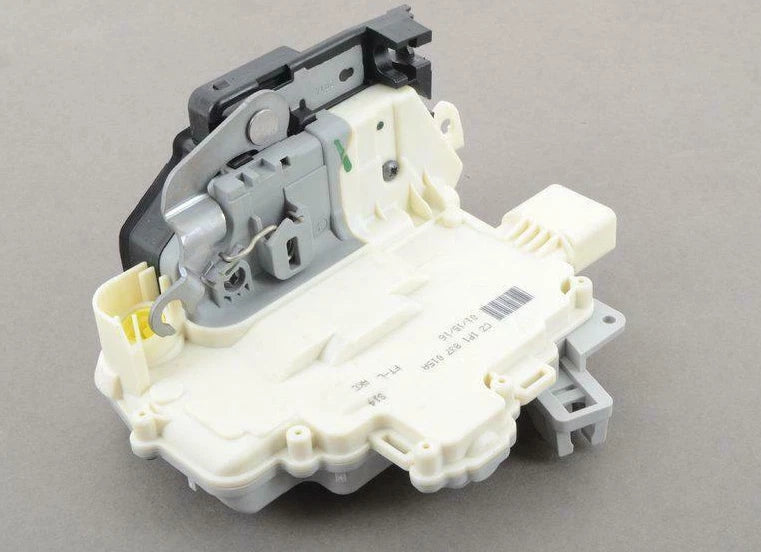 NEW VOLKSWAGEN EOS FRONT LEFT DOOR LOCK LHD 1P1837015 ORIGINAL