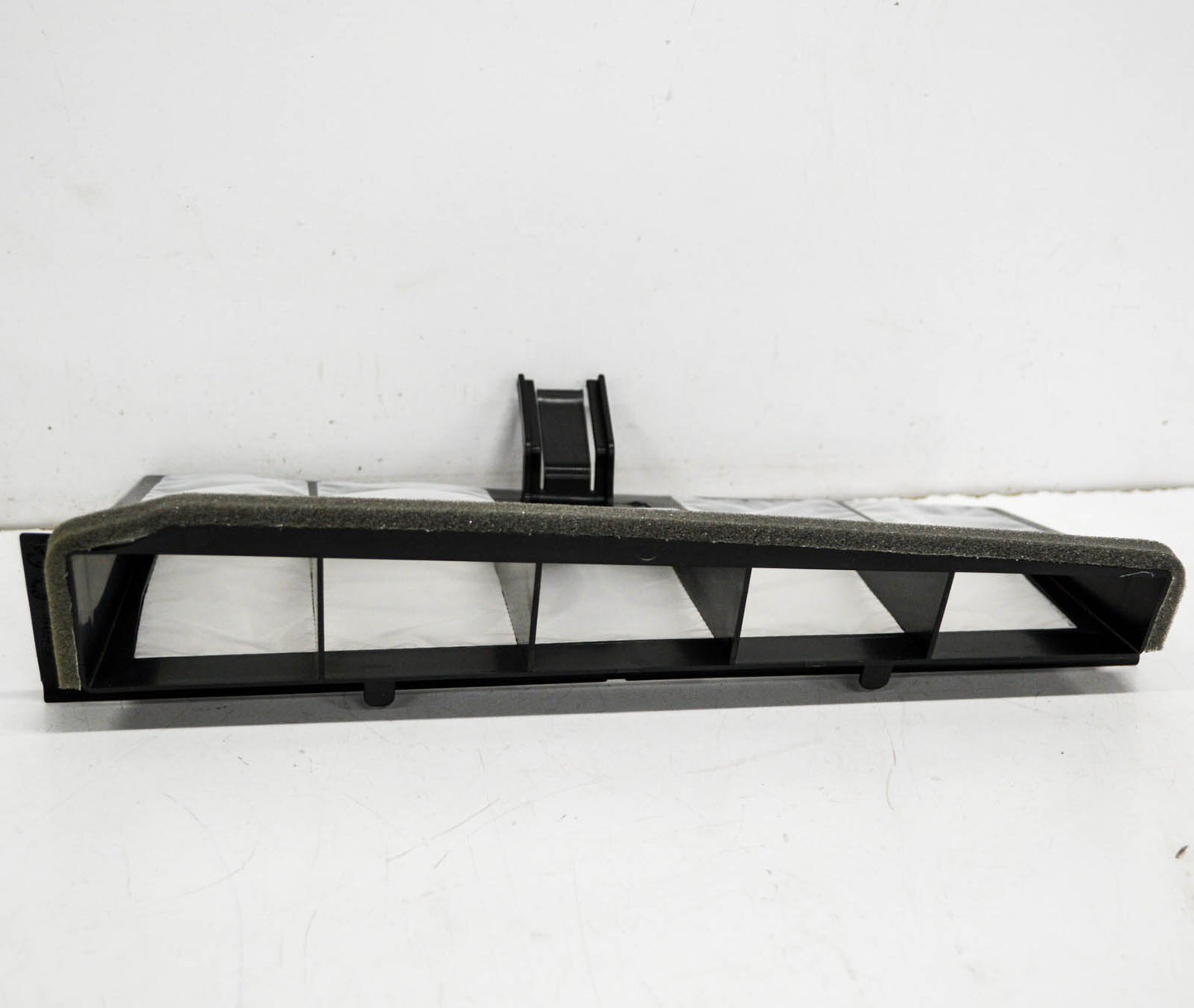 NEW AUDI A6 C7 AIR CLEANER INTAKE STRAINER 4G0129054 3.0TDI DIESEL ORIGINAL