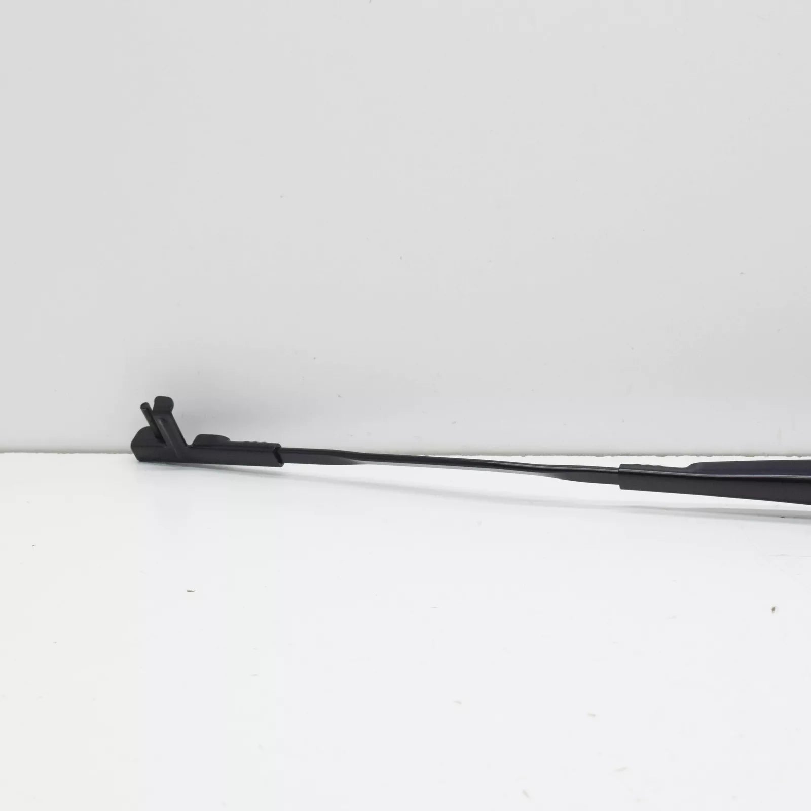 NEW BMW I3 I01 FRONT LEFT WINDSHIELD WIPER ARM LHD 61617322162 ORIGINAL