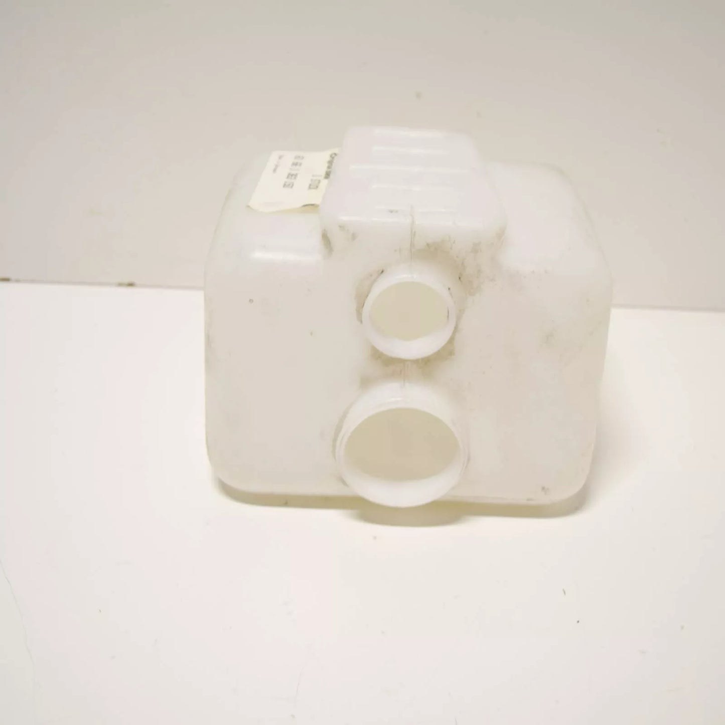 NEW BMW 6 E24 WINDSHIELD CLEANING FLUID CONTAINER 61661363150 ORIGINAL