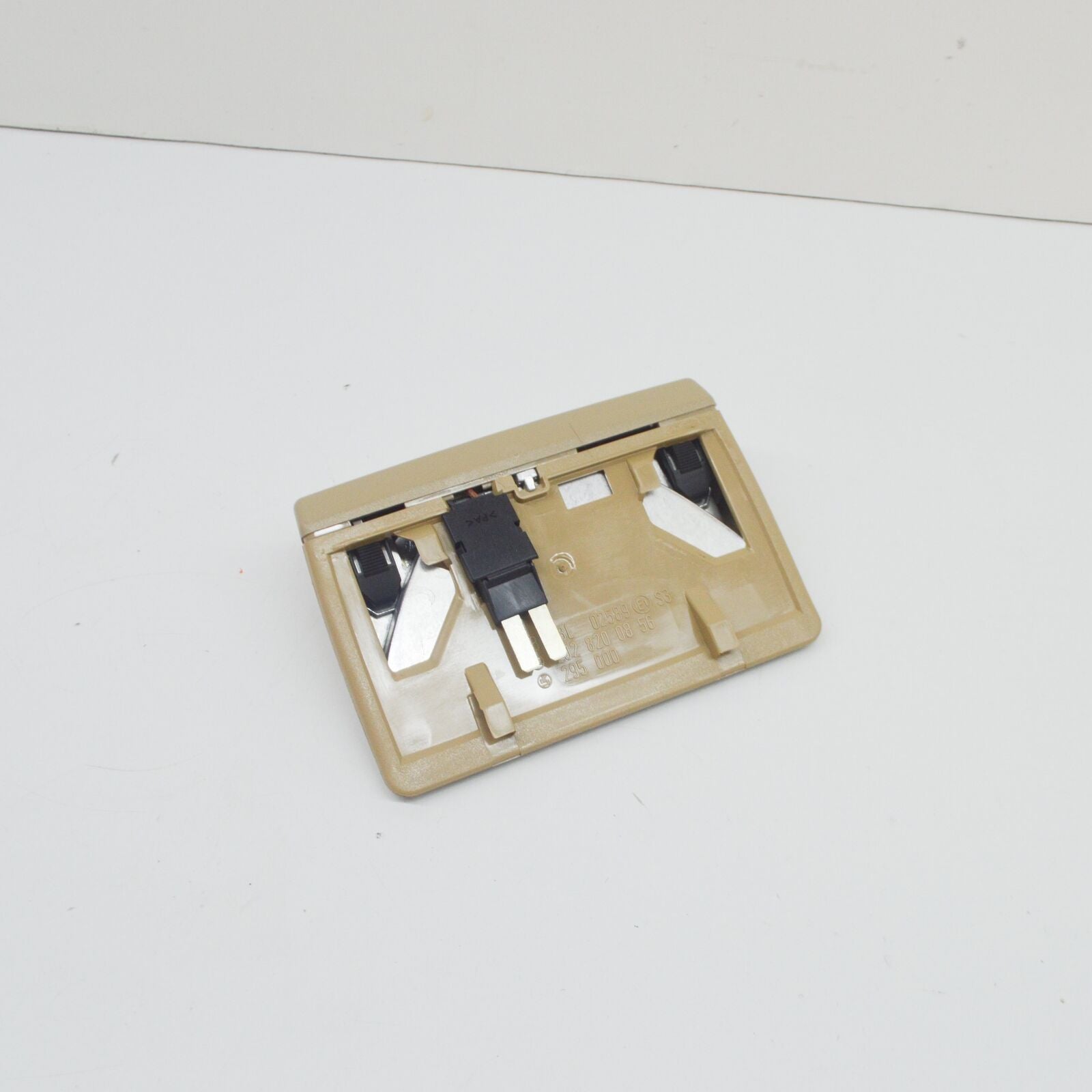 NEW MERCEDES-BENZ C W202 REAR ADDITIONAL STOP LAMP A20282007568F30 ORIGINAL