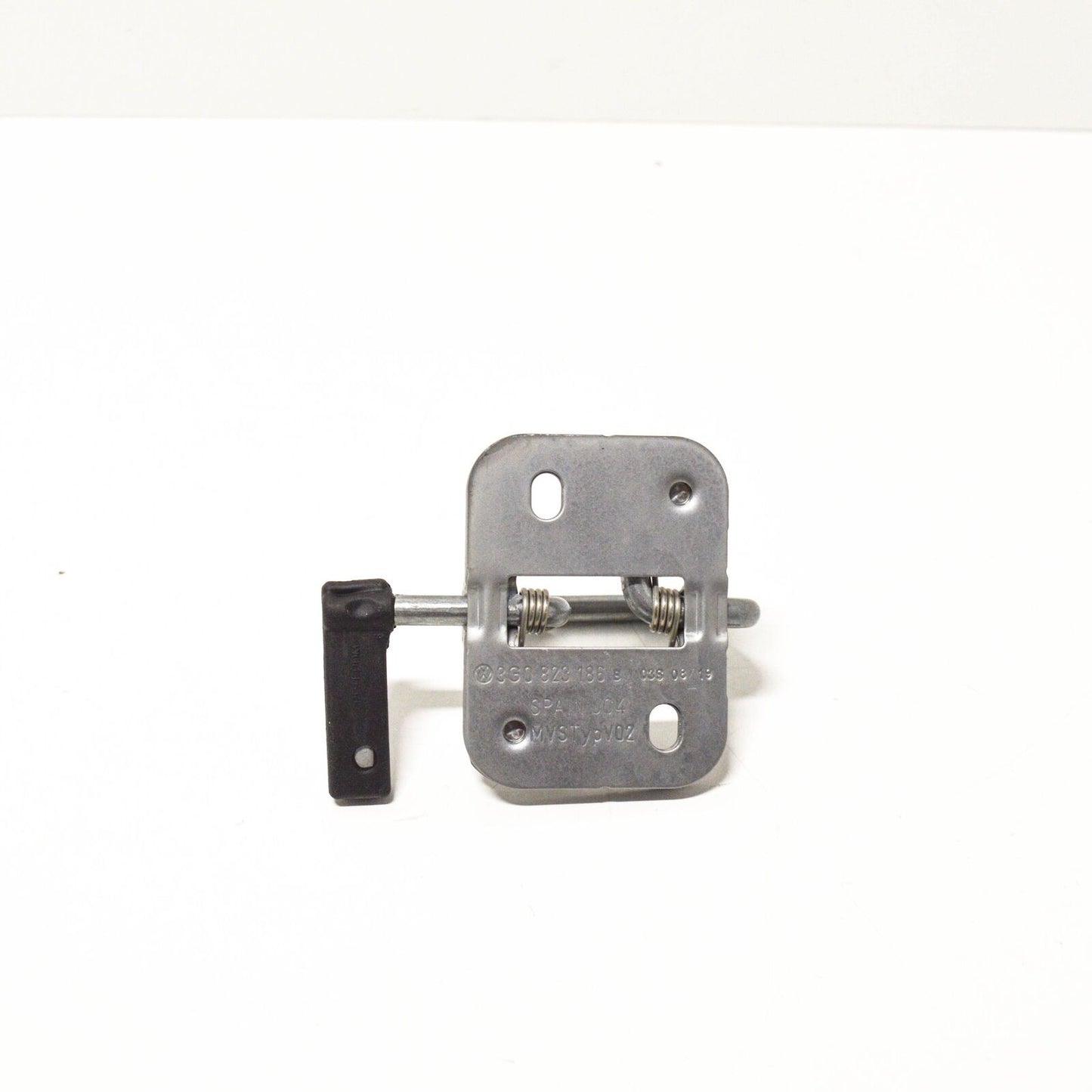 NEW VOLKSWAGEN PASSAT B8 CATCH HOOK BONNET STRIKER 3G0823186B ORIGINAL