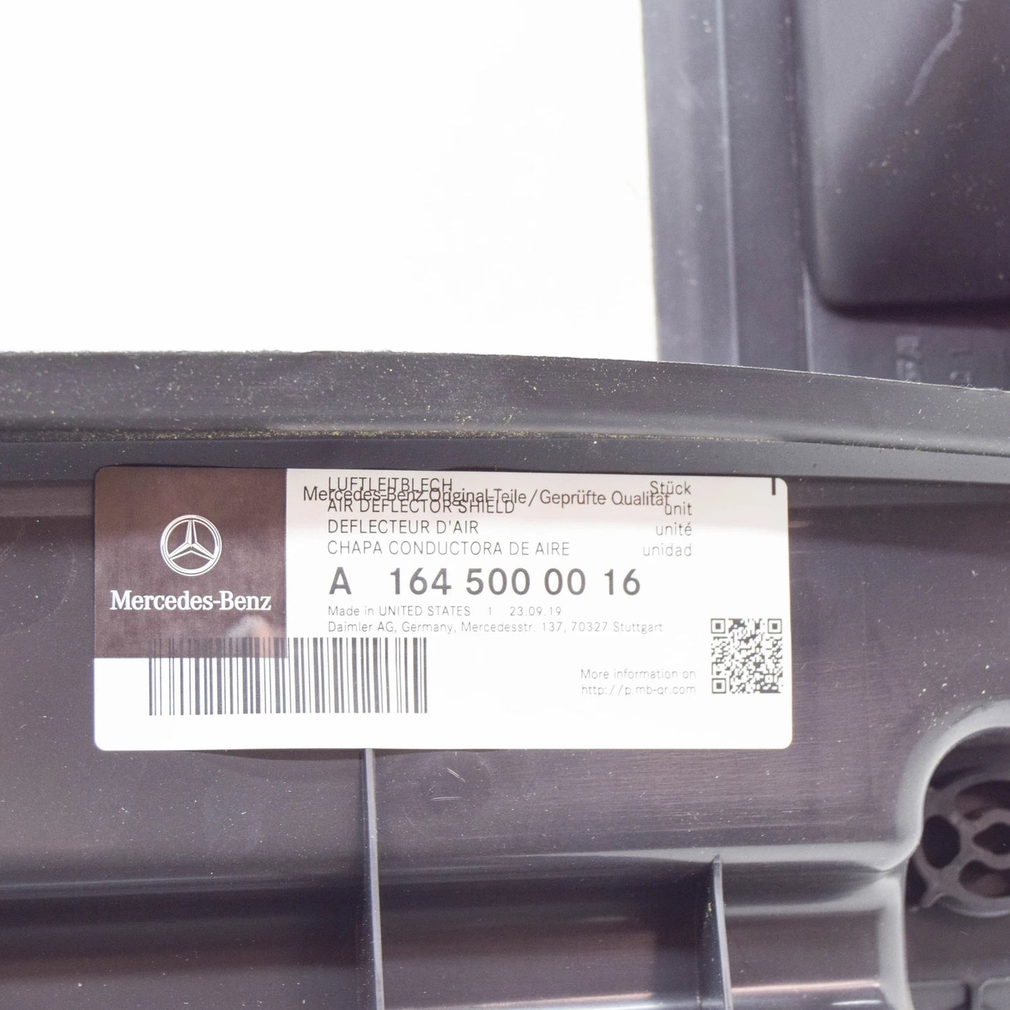 NEW MERCEDES-BENZ ML W164 AIR DEFLECTOR SHEILD BAFFLE A1645000016 ORIGINAL