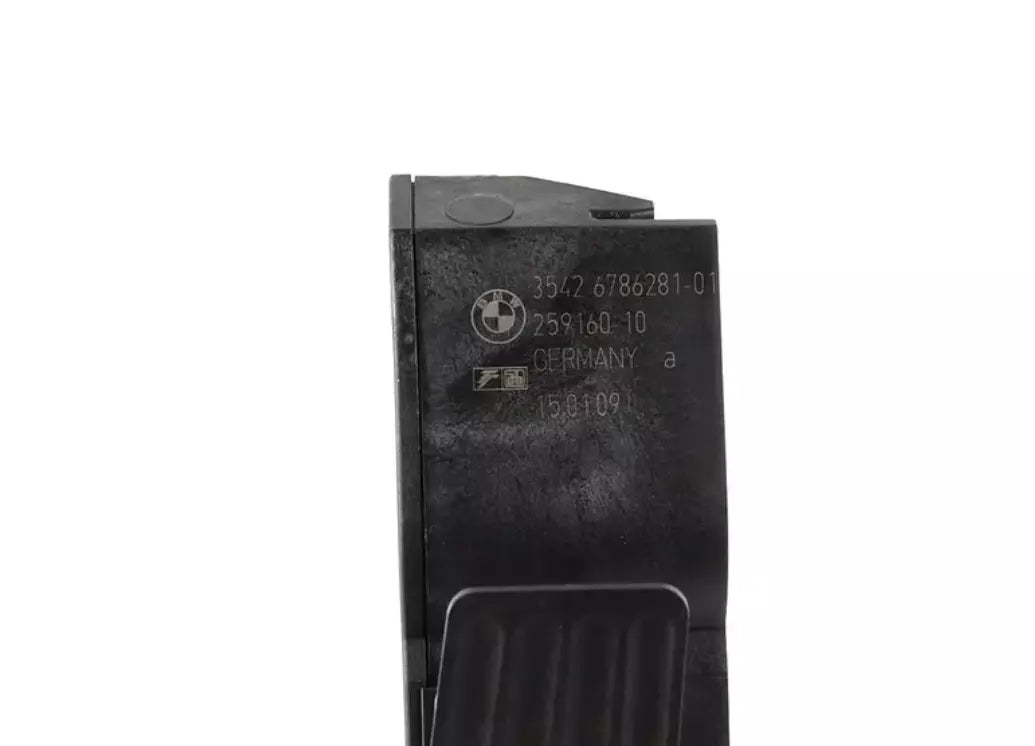NEW BMW 7 E38 ACCELERATOR PEDAL 35426786281 6786281 ORIGINAL